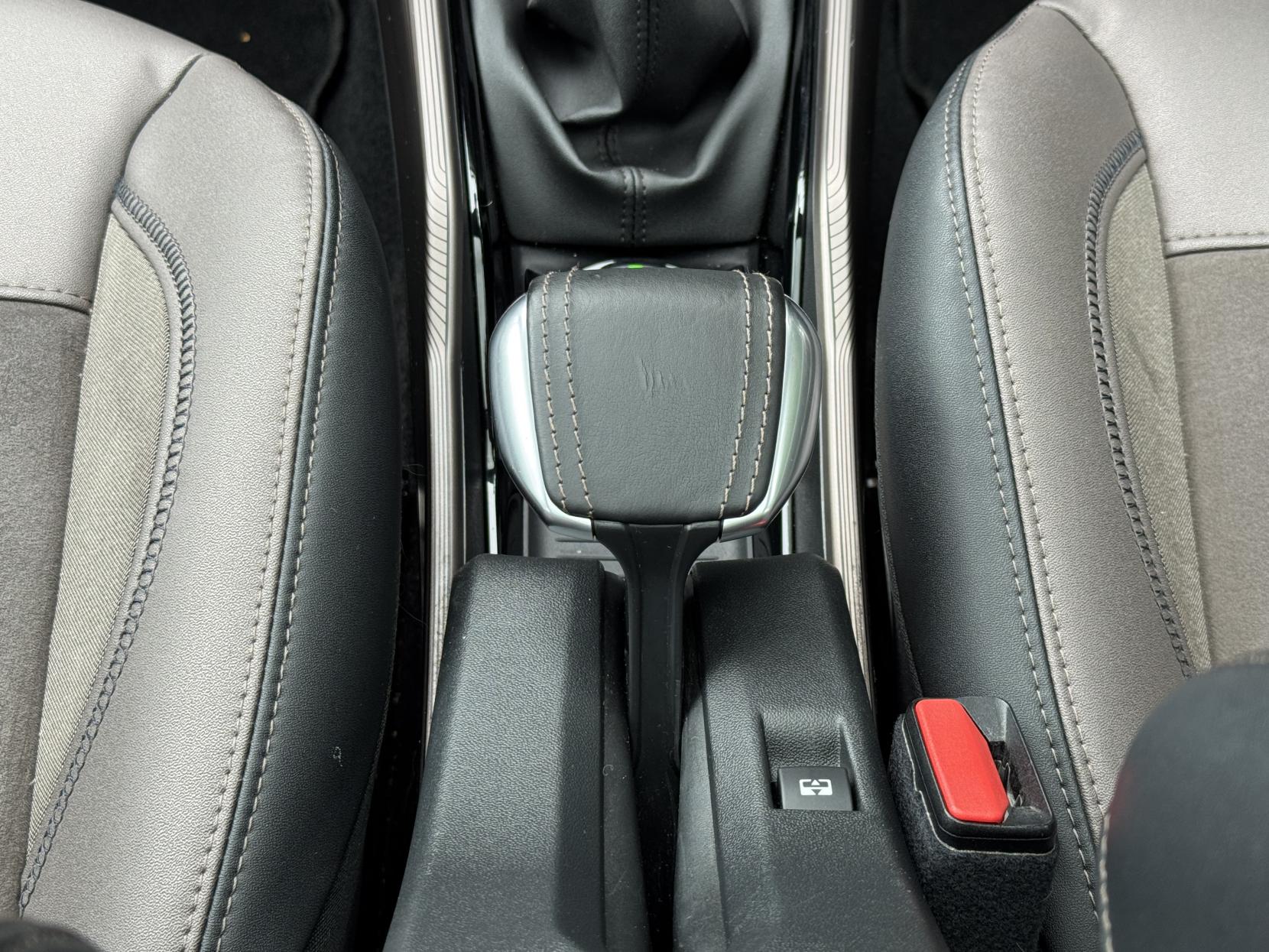 Peugeot 2008 1.6 e-HDi Feline SUV 5dr Diesel Manual Euro 5 (s/s) (Calima) (92 ps)