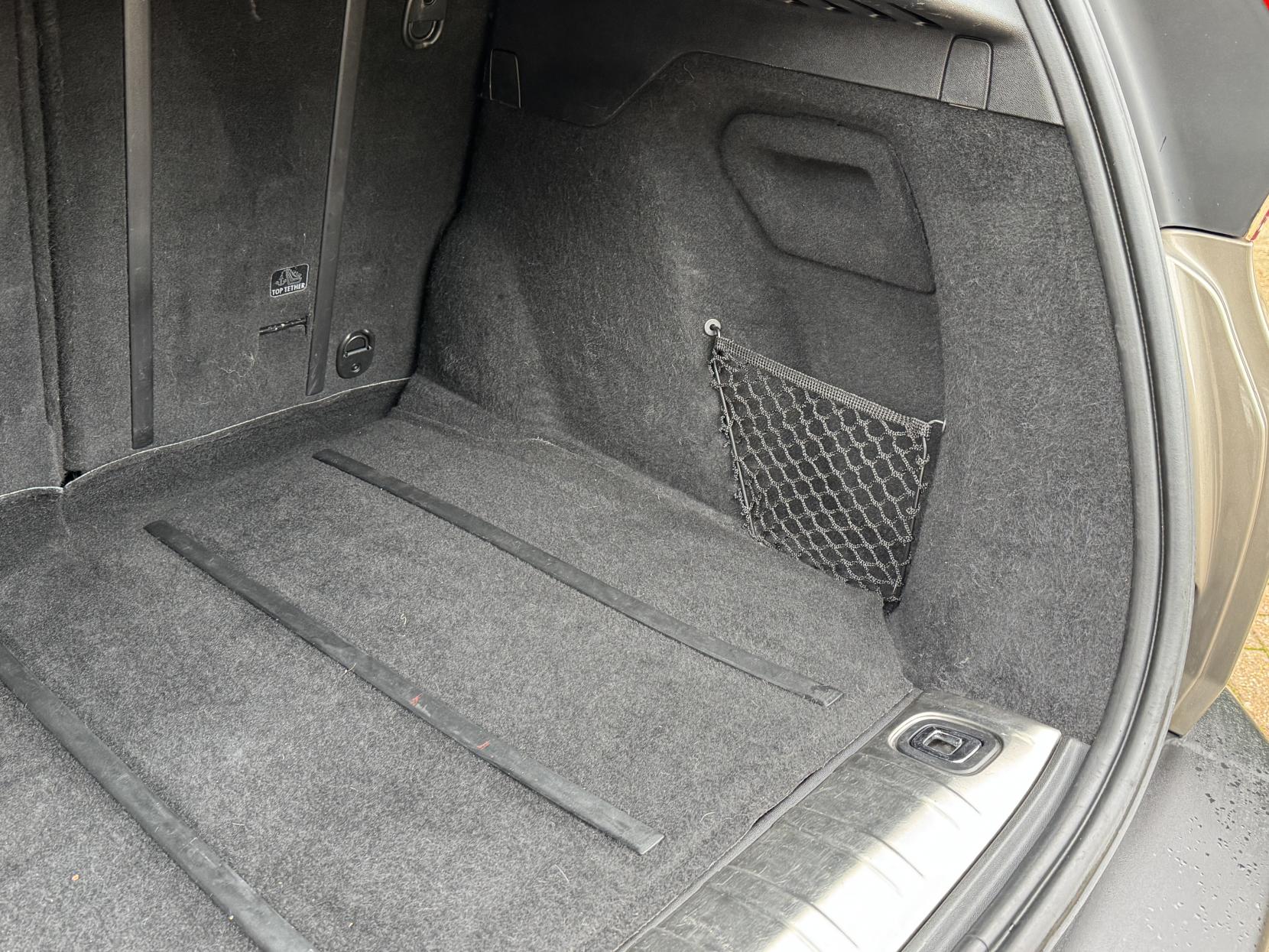 Peugeot 2008 1.6 e-HDi Feline SUV 5dr Diesel Manual Euro 5 (s/s) (Calima) (92 ps)