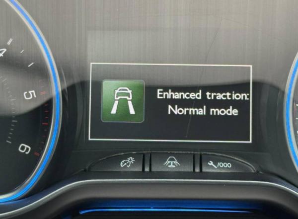 Peugeot 2008 1.6 e-HDi Feline SUV 5dr Diesel Manual Euro 5 (s/s) (Calima) (92 ps)