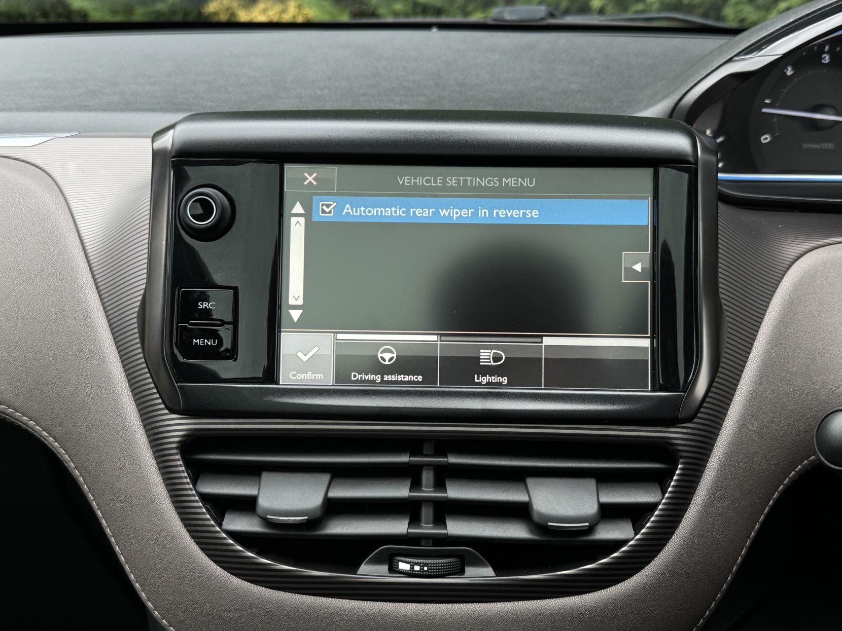 Peugeot 2008 1.6 e-HDi Feline SUV 5dr Diesel Manual Euro 5 (s/s) (Calima) (92 ps)