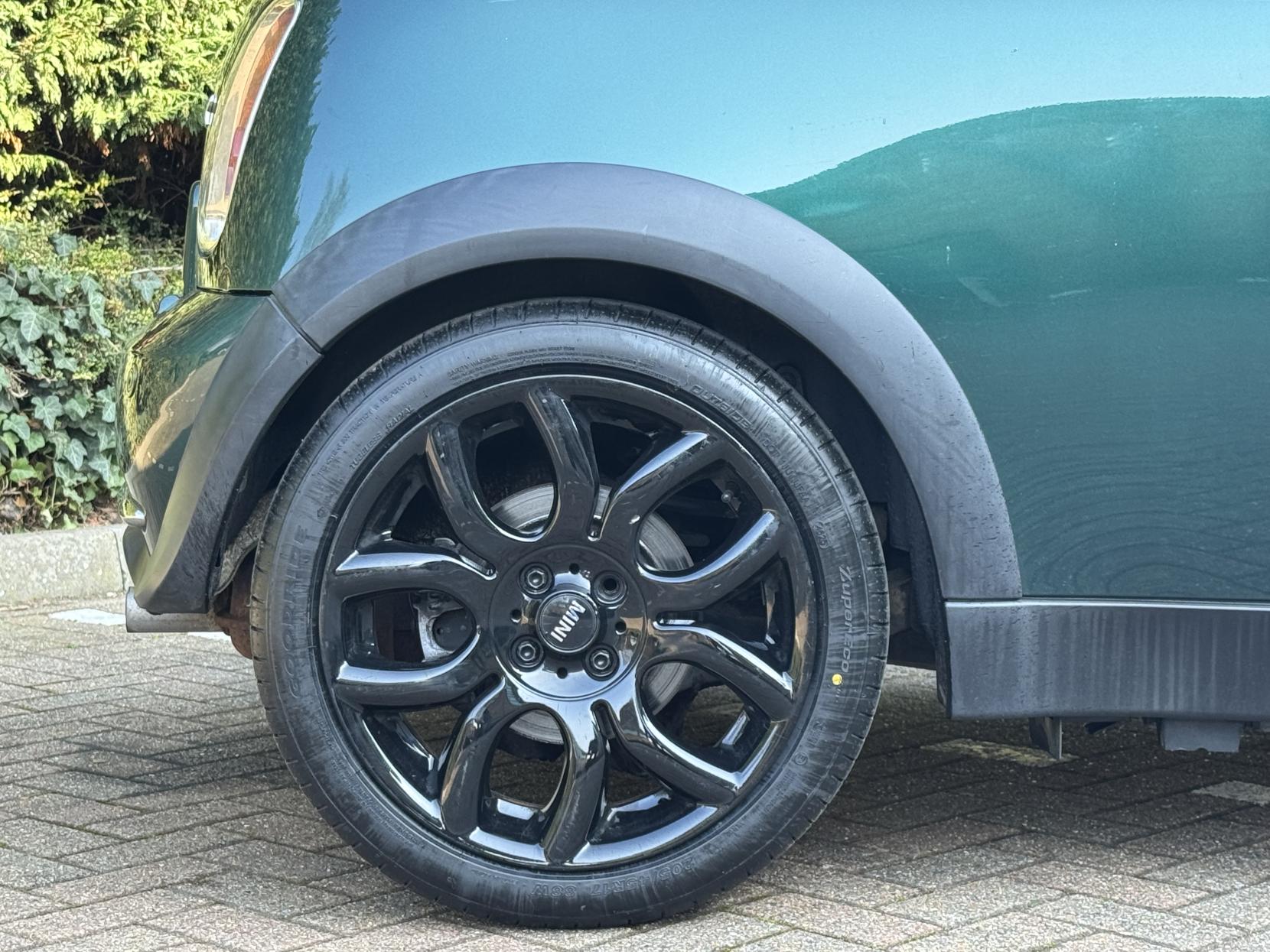 MINI Convertible 1.6 Cooper Convertible 2dr Petrol Manual Euro 3 (115 ps)