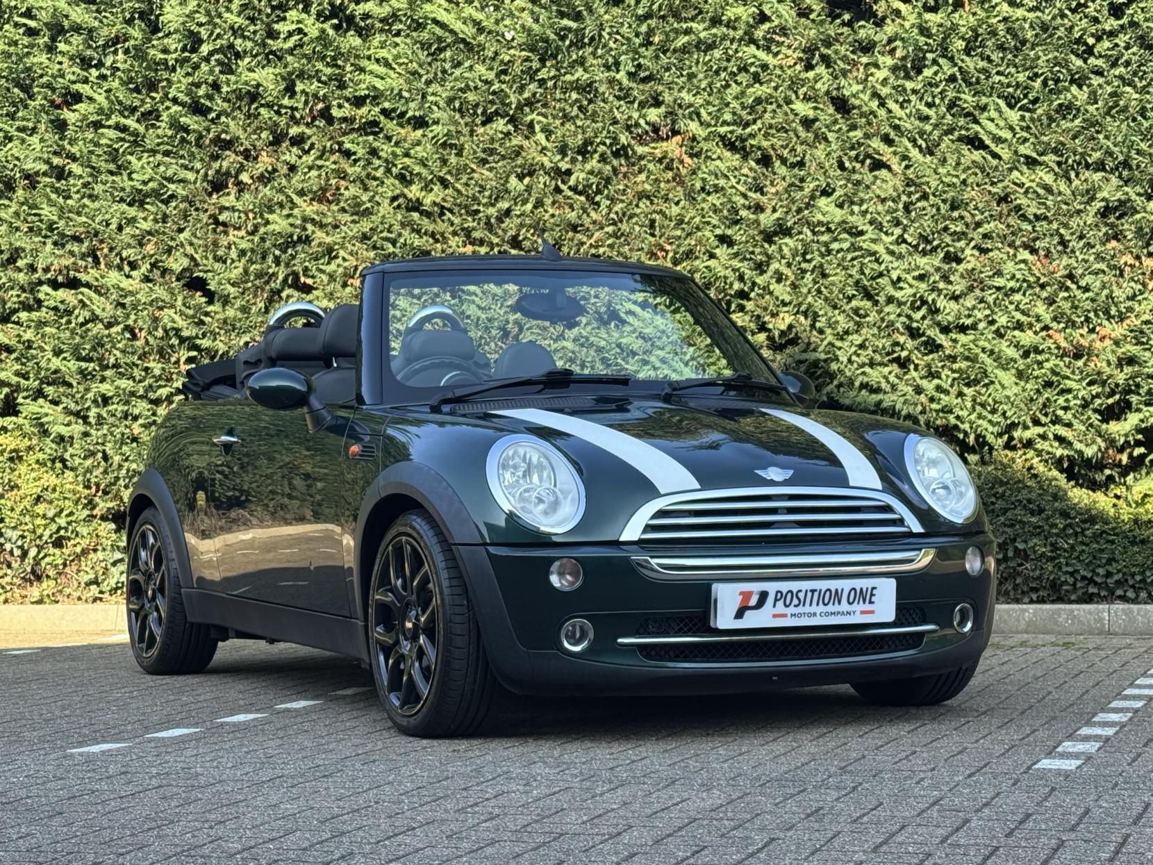 MINI Convertible 1.6 Cooper Convertible 2dr Petrol Manual Euro 3 (115 ps)