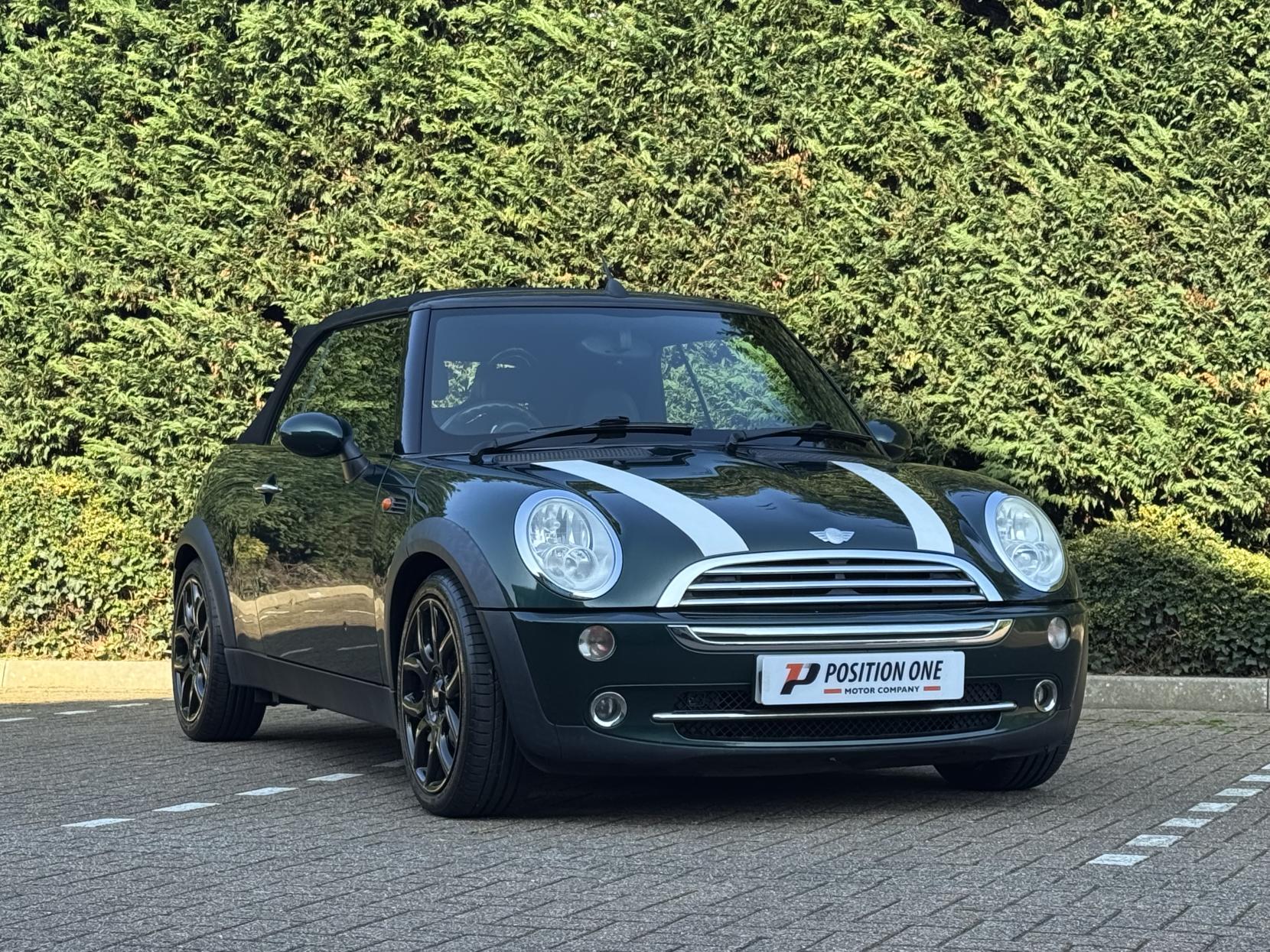 MINI Convertible 1.6 Cooper Convertible 2dr Petrol Manual Euro 3 (115 ps)