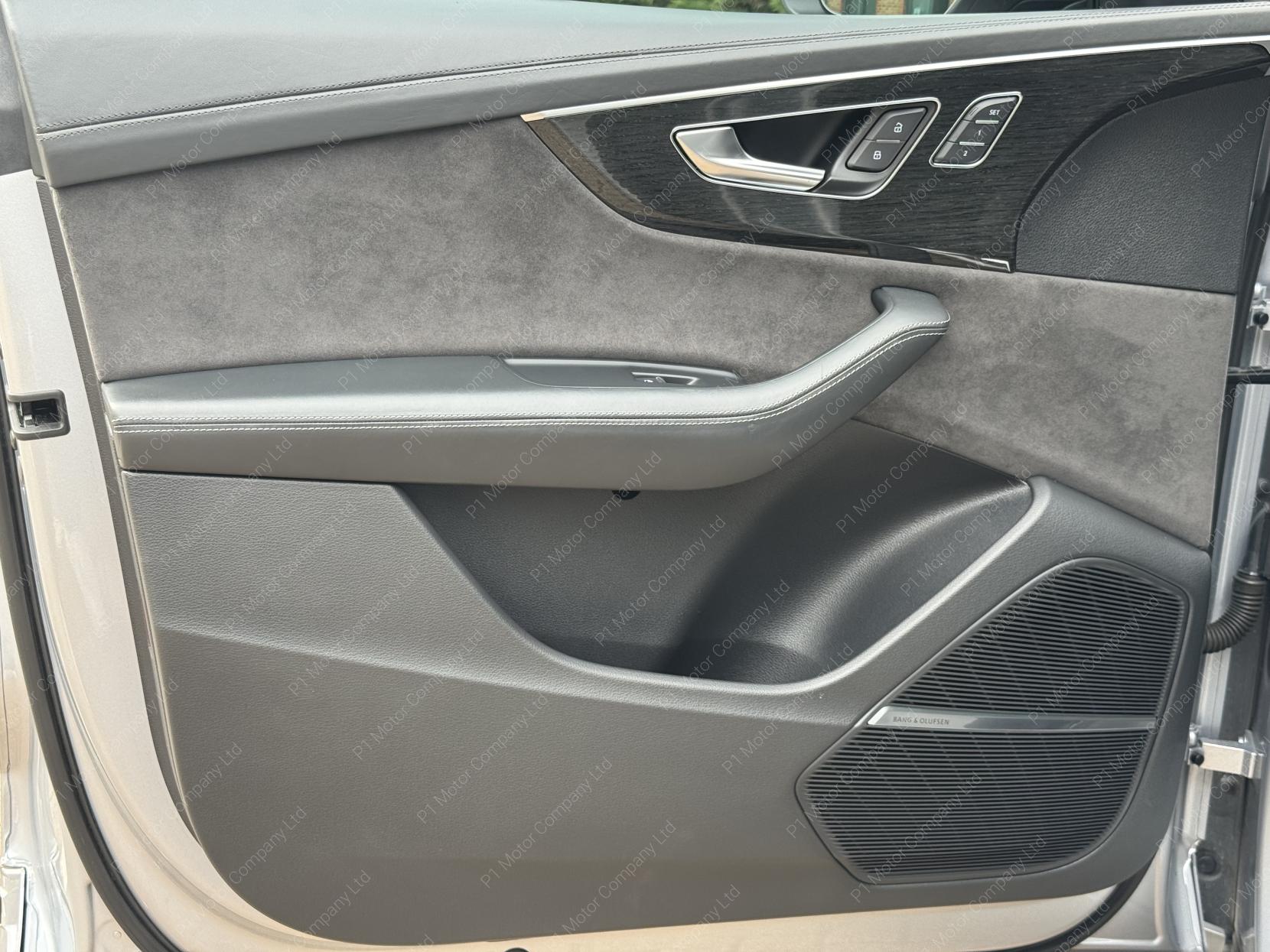 Audi Q8 3.0 TDI V6 50 Edition 1 SUV 5dr Diesel Tiptronic quattro Euro 6 (s/s) (286 ps)