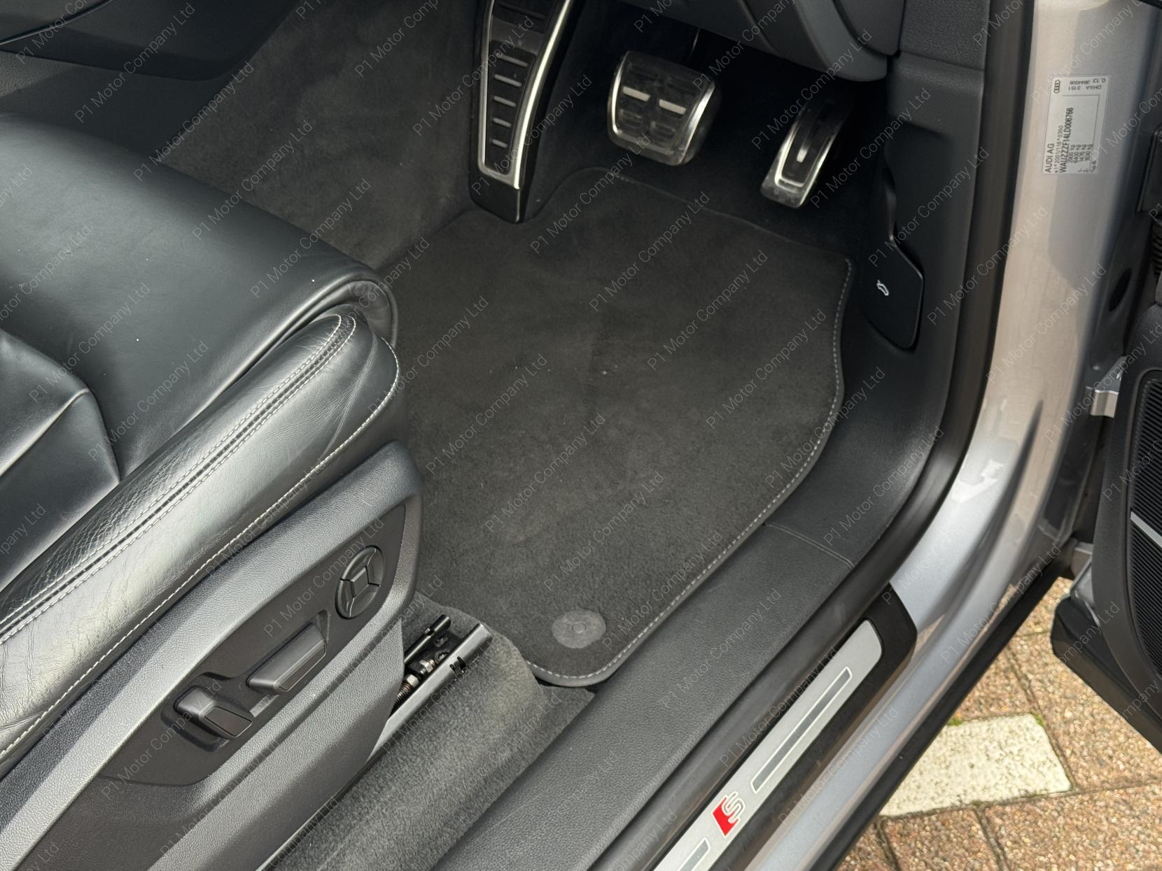 Audi Q8 3.0 TDI V6 50 Edition 1 SUV 5dr Diesel Tiptronic quattro Euro 6 (s/s) (286 ps)