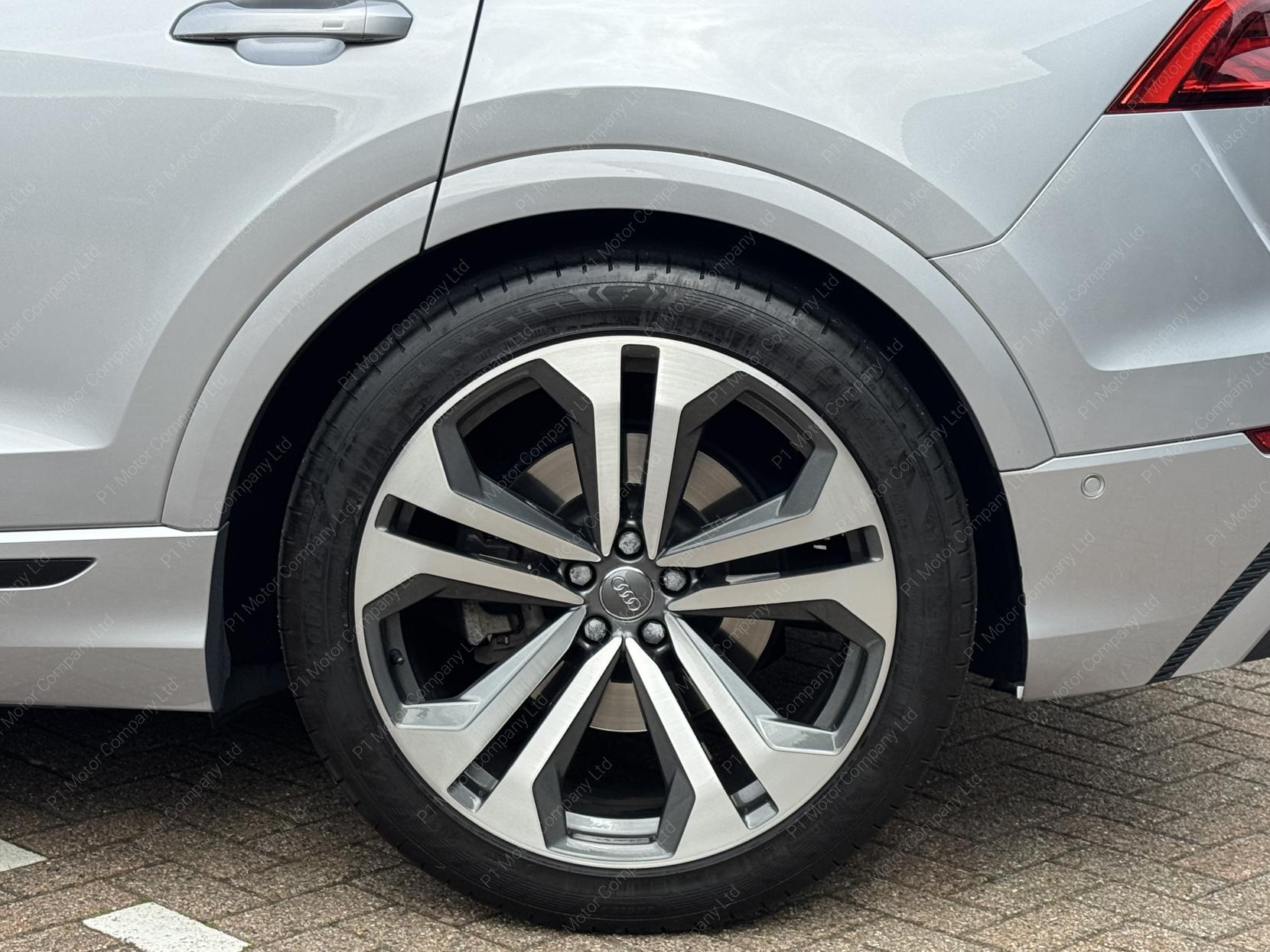 Audi Q8 3.0 TDI V6 50 Edition 1 SUV 5dr Diesel Tiptronic quattro Euro 6 (s/s) (286 ps)