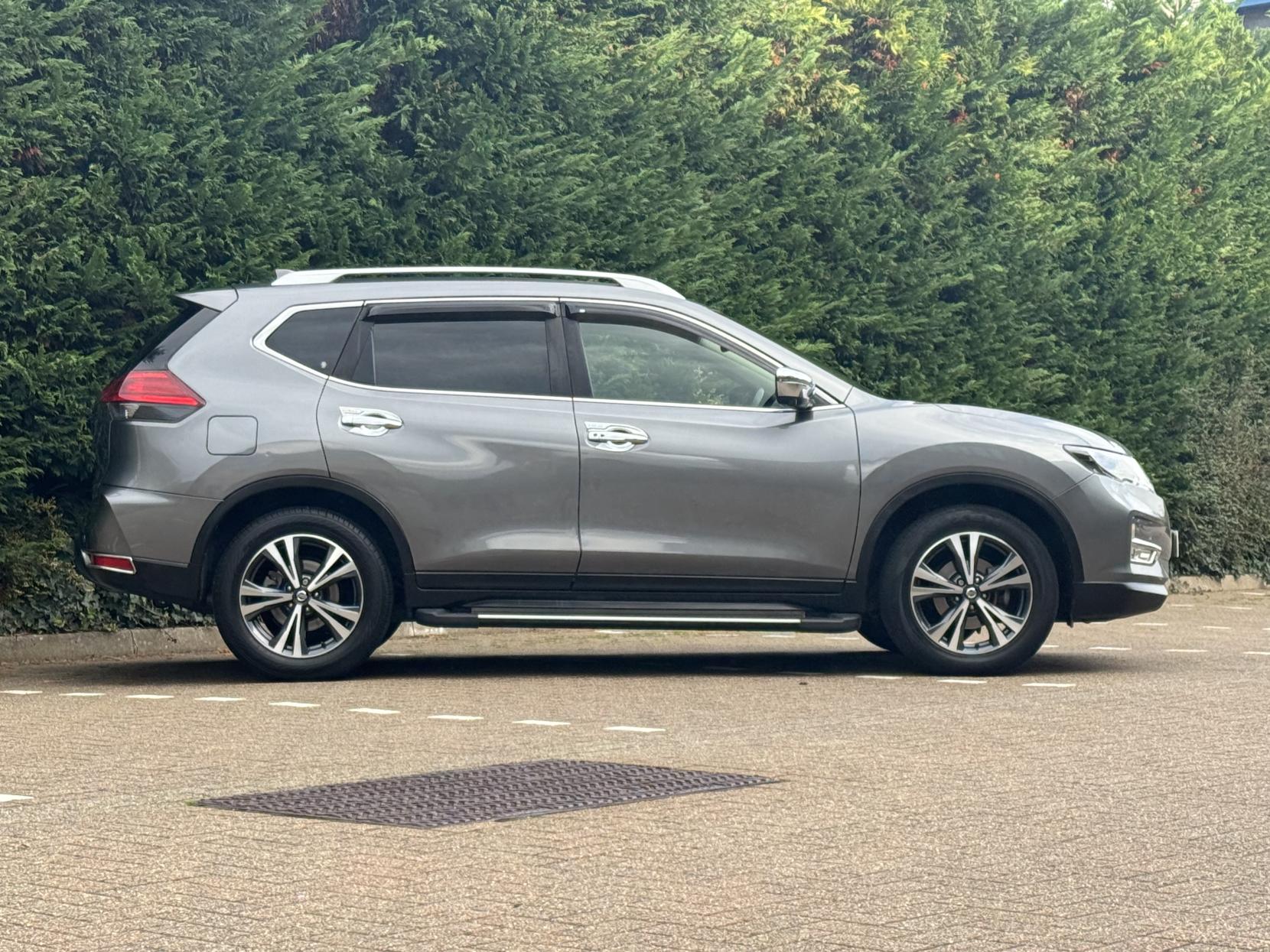 Nissan X-Trail 1.6 dCi N-Connecta SUV 5dr Diesel XTRON Euro 6 (s/s) (130 ps)
