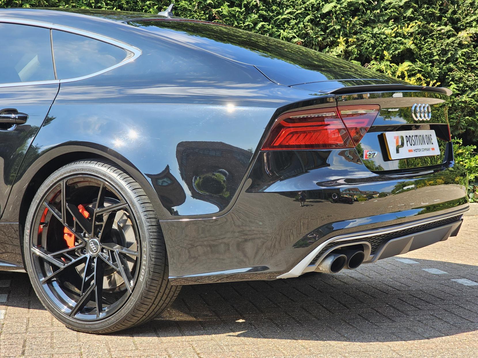 Audi S7 4.0 TFSI V8 Black Edition Sportback 5dr Petrol S Tronic quattro Euro 6 (s/s) (450 ps)