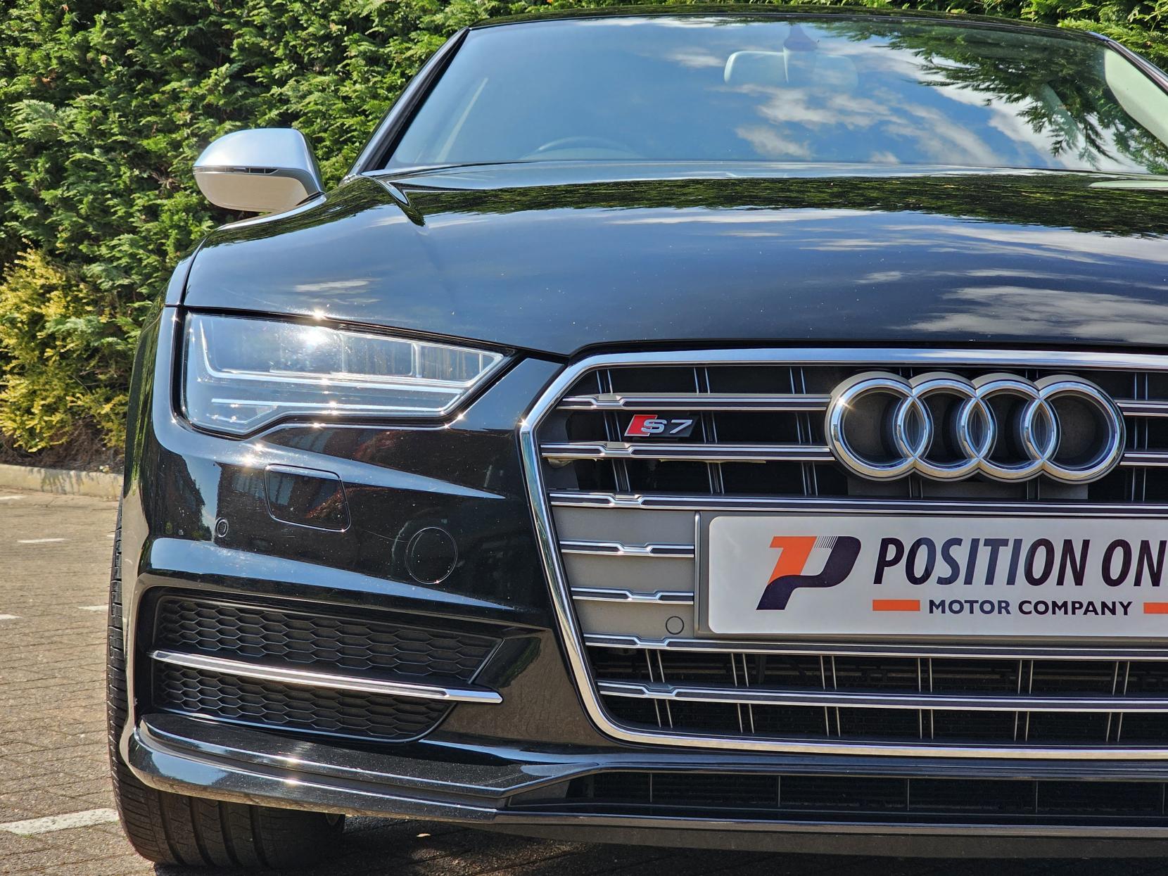 Audi S7 4.0 TFSI V8 Black Edition Sportback 5dr Petrol S Tronic quattro Euro 6 (s/s) (450 ps)