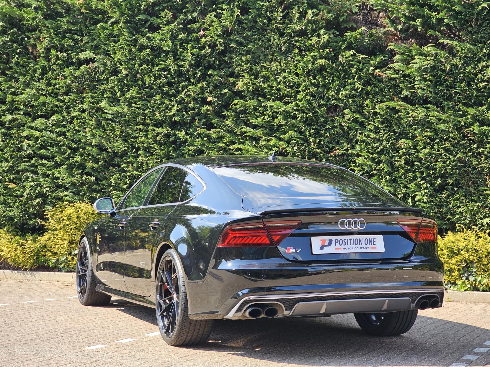 Audi S7 4.0 TFSI V8 Black Edition Sportback 5dr Petrol S Tronic quattro Euro 6 (s/s) (450 ps)