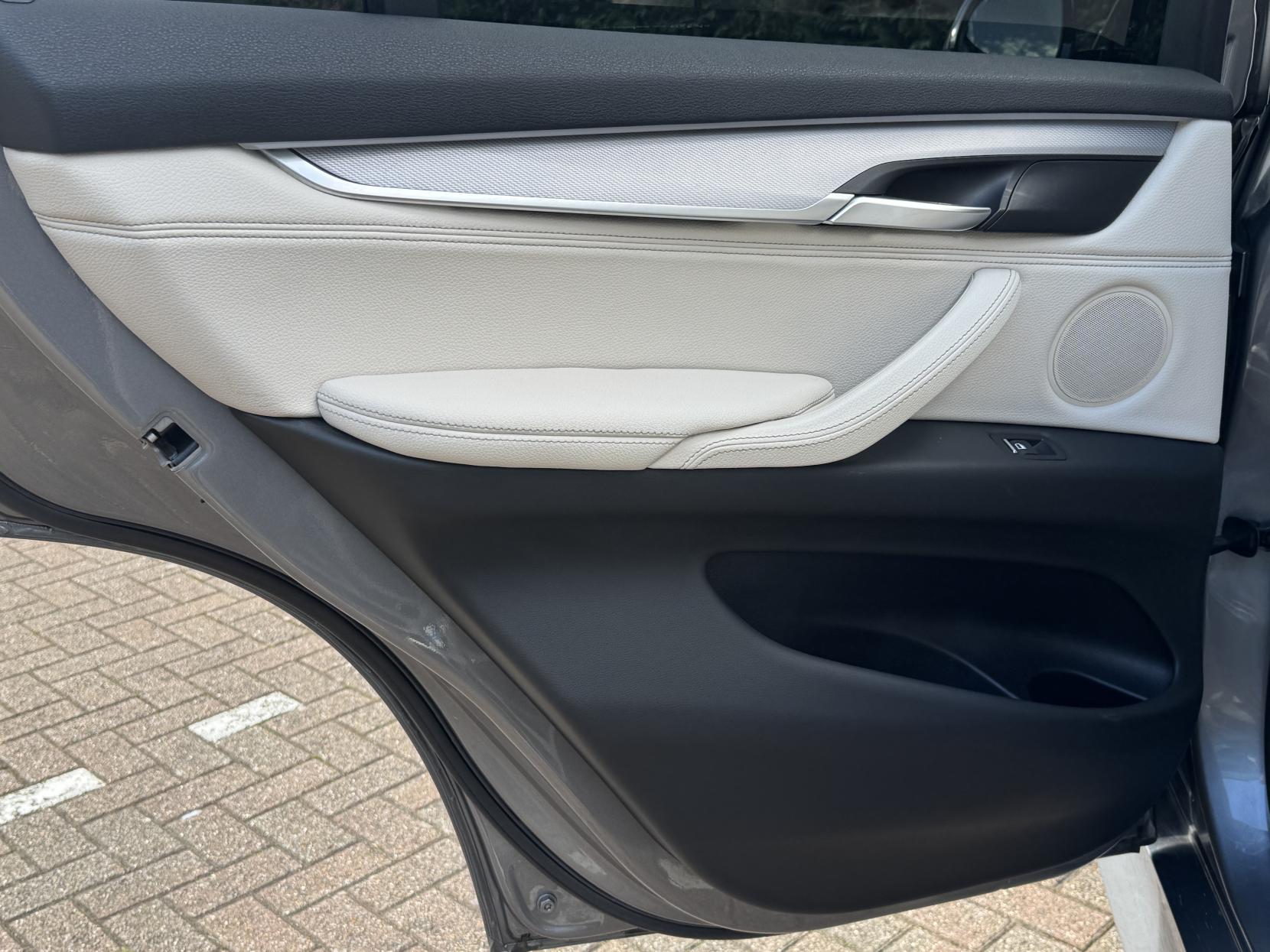 BMW X5 3.0 30d M Sport SUV 5dr Diesel Auto xDrive Euro 6 (s/s) (258 ps)