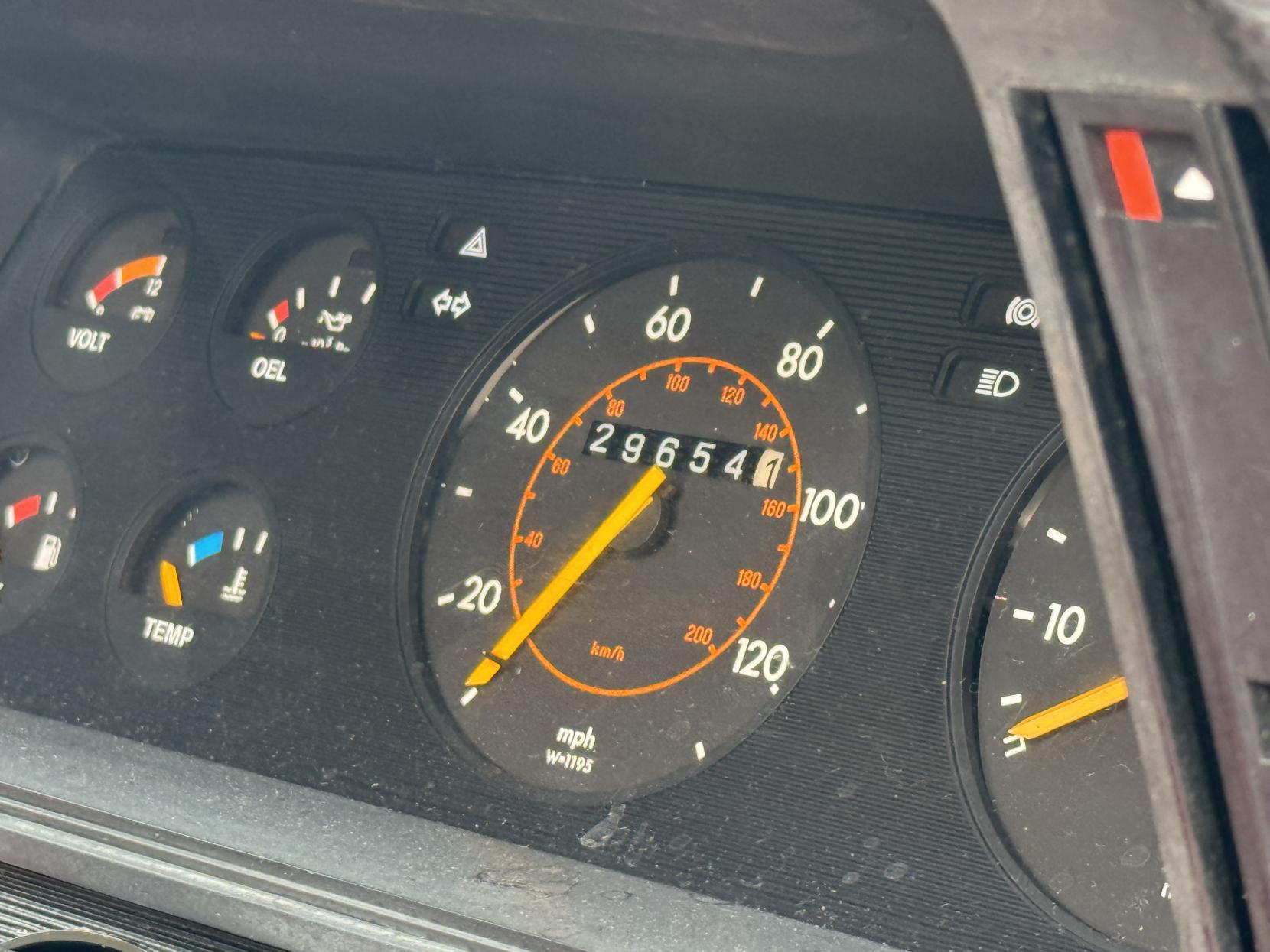 Opel Manta 1.8 Berlinetta Coupe 2dr Petrol Manual (90 bhp)