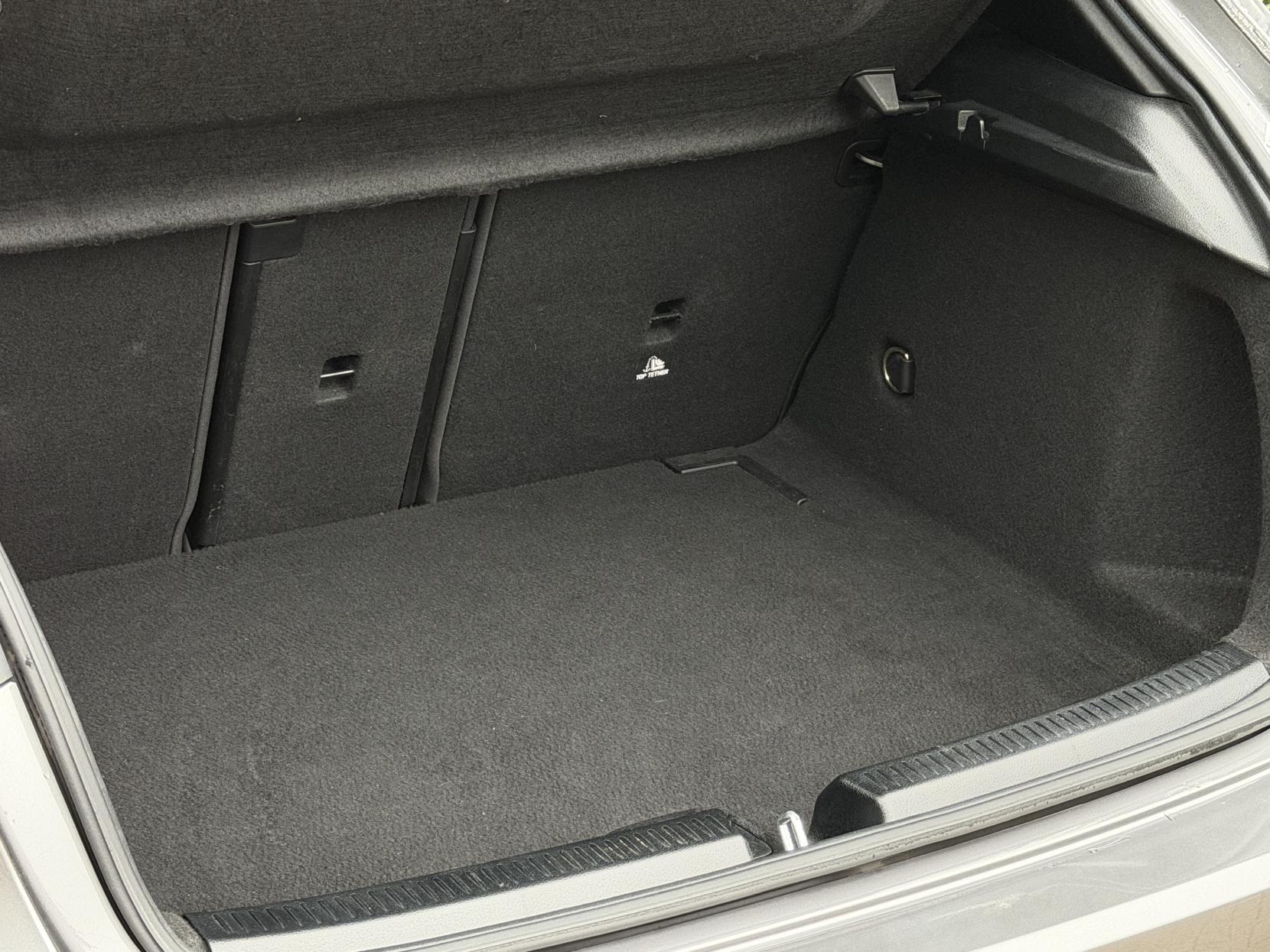 Mercedes-Benz A Class 1.3 A180h MHEV Sport (Executive) Hatchback 5dr Petrol Hybrid 7G-DCT Euro 6 (s/s) (150 ps)