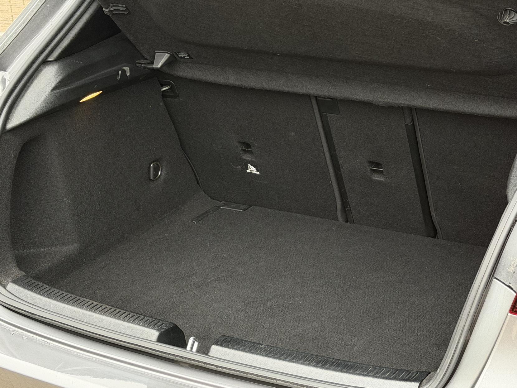 Mercedes-Benz A Class 1.3 A180h MHEV Sport (Executive) Hatchback 5dr Petrol Hybrid 7G-DCT Euro 6 (s/s) (150 ps)