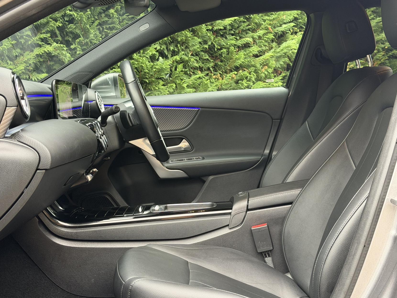 Mercedes-Benz A Class 1.3 A180h MHEV Sport (Executive) Hatchback 5dr Petrol Hybrid 7G-DCT Euro 6 (s/s) (150 ps)