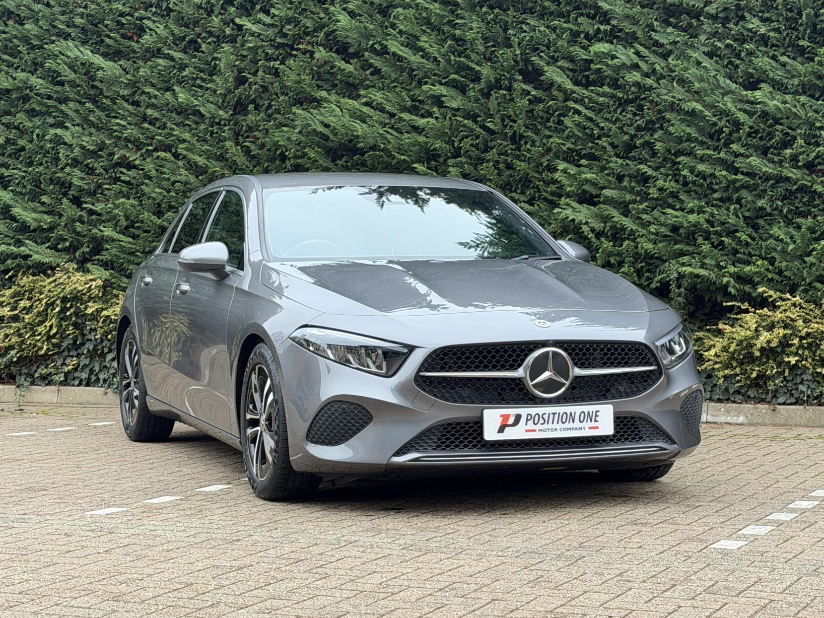Mercedes-Benz A Class 1.3 A180h MHEV Sport (Executive) Hatchback 5dr Petrol Hybrid 7G-DCT Euro 6 (s/s) (150 ps)