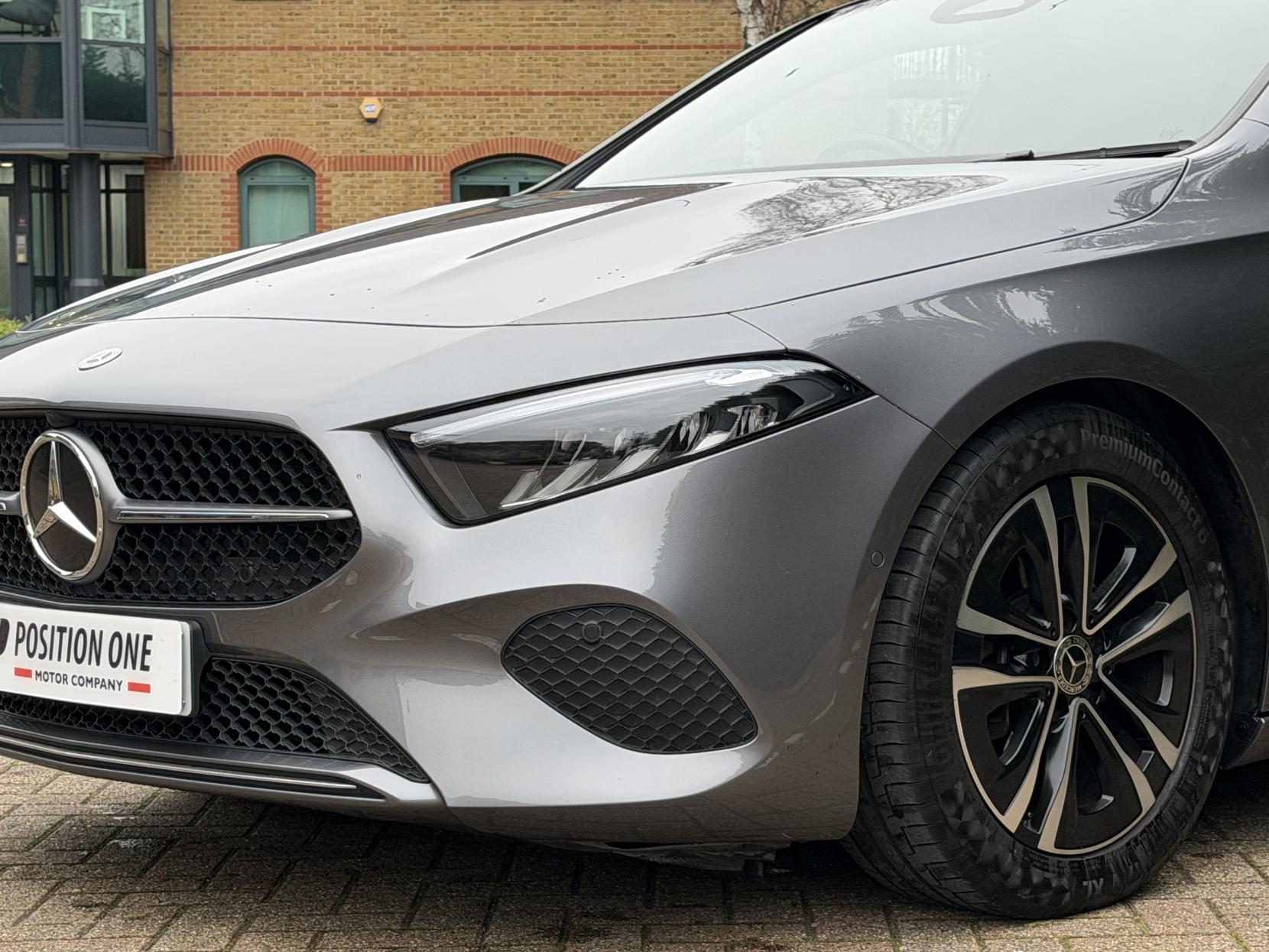 Mercedes-Benz A Class 1.3 A180h MHEV Sport (Executive) Hatchback 5dr Petrol Hybrid 7G-DCT Euro 6 (s/s) (150 ps)