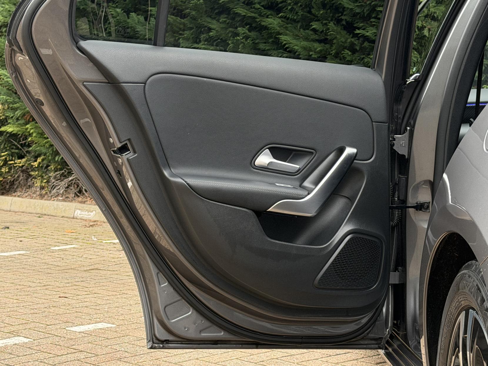 Mercedes-Benz A Class 1.3 A180h MHEV Sport (Executive) Hatchback 5dr Petrol Hybrid 7G-DCT Euro 6 (s/s) (150 ps)