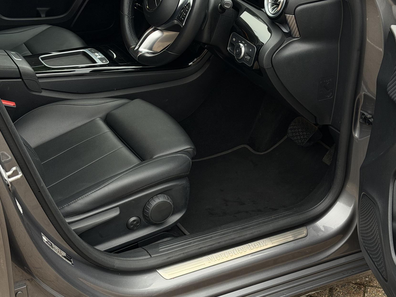 Mercedes-Benz A Class 1.3 A180h MHEV Sport (Executive) Hatchback 5dr Petrol Hybrid 7G-DCT Euro 6 (s/s) (150 ps)