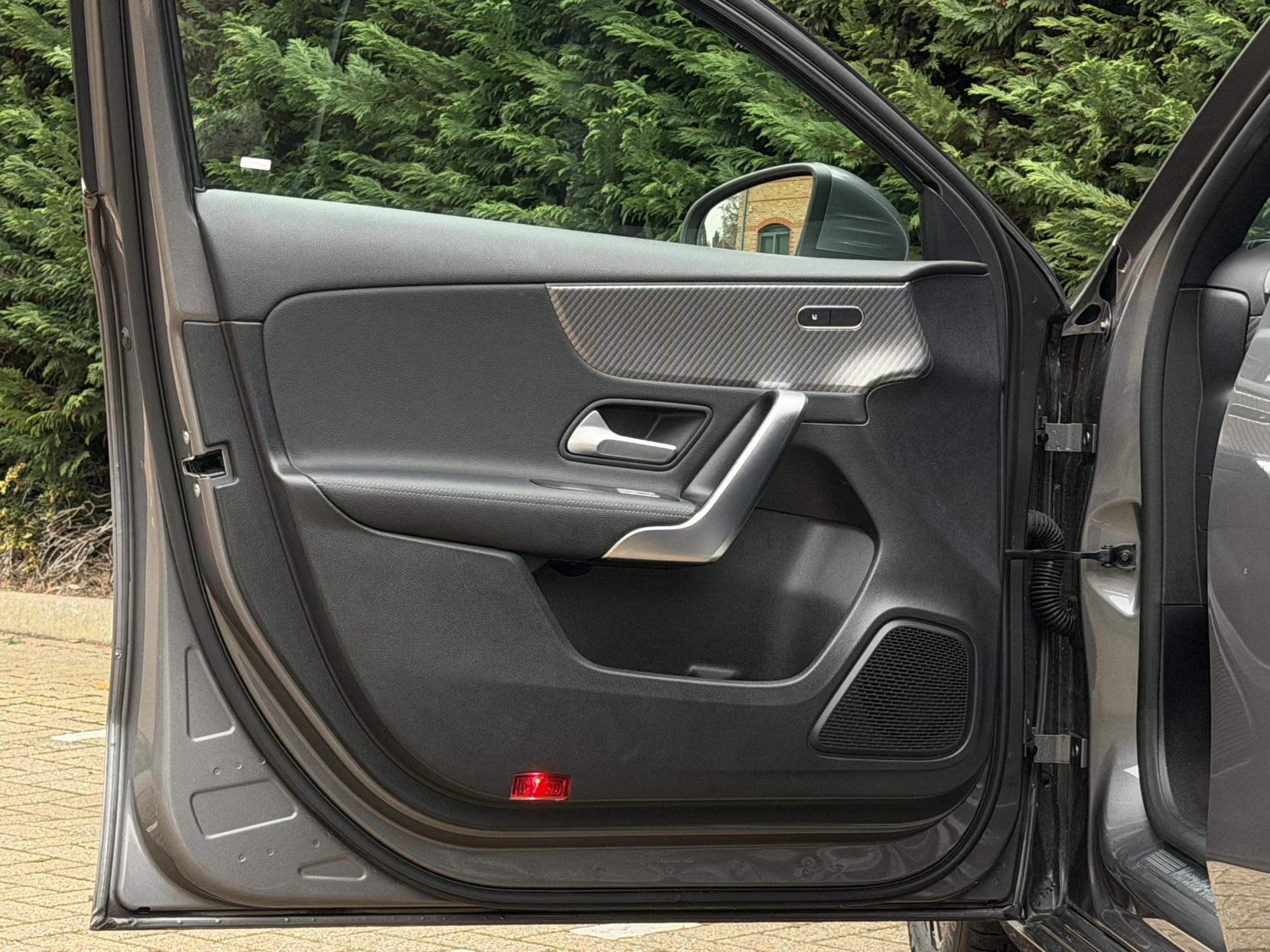 Mercedes-Benz A Class 1.3 A180h MHEV Sport (Executive) Hatchback 5dr Petrol Hybrid 7G-DCT Euro 6 (s/s) (150 ps)