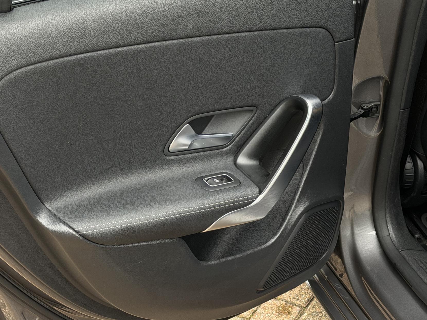 Mercedes-Benz A Class 1.3 A180h MHEV Sport (Executive) Hatchback 5dr Petrol Hybrid 7G-DCT Euro 6 (s/s) (150 ps)