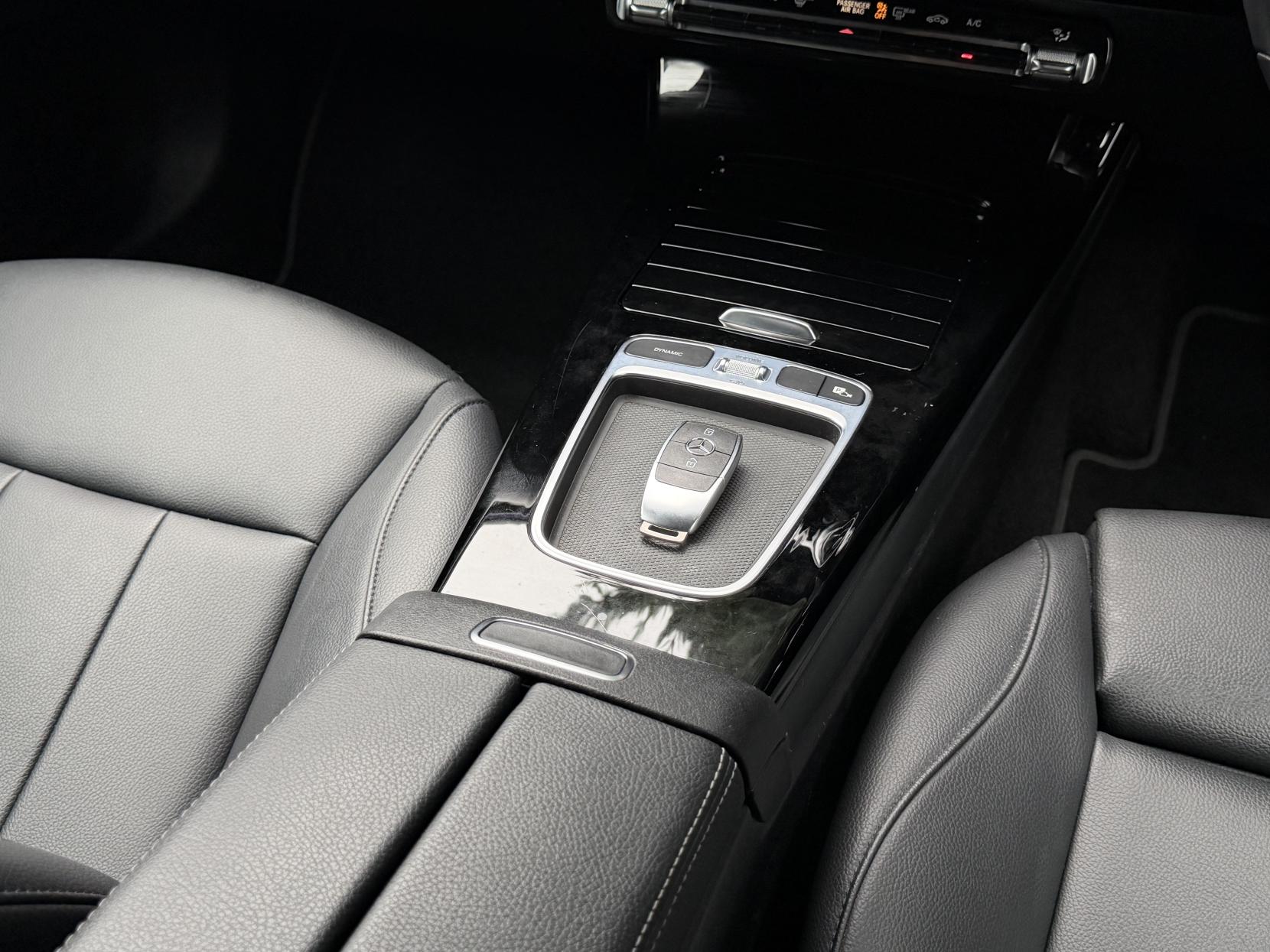 Mercedes-Benz A Class 1.3 A180h MHEV Sport (Executive) Hatchback 5dr Petrol Hybrid 7G-DCT Euro 6 (s/s) (150 ps)