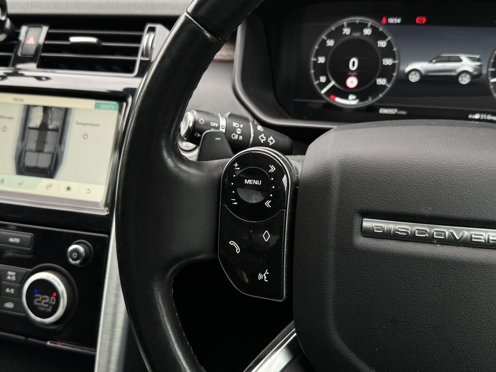 Land Rover Discovery 3.0 SD V6 HSE Luxury SUV 5dr Diesel Auto 4WD Euro 6 (s/s) (306 ps)