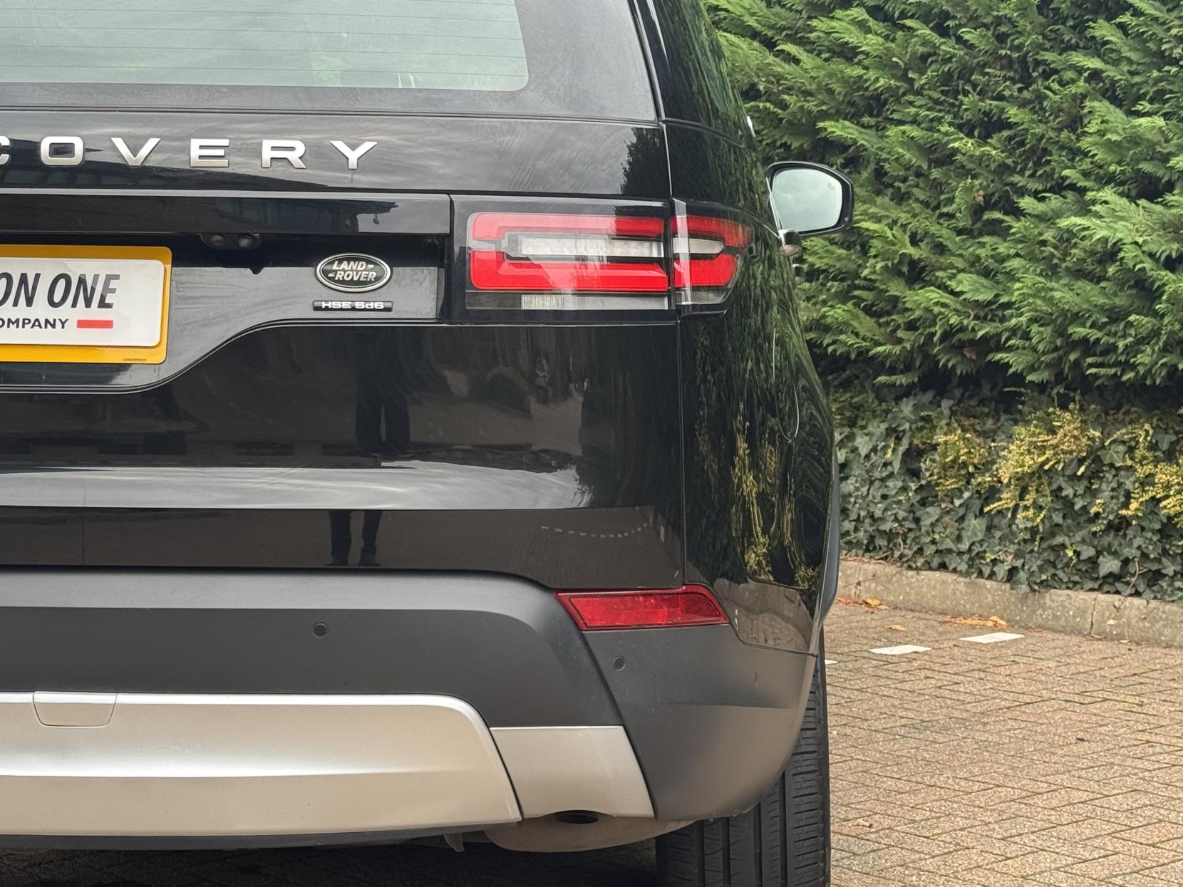 Land Rover Discovery 3.0 SD V6 HSE Luxury SUV 5dr Diesel Auto 4WD Euro 6 (s/s) (306 ps)