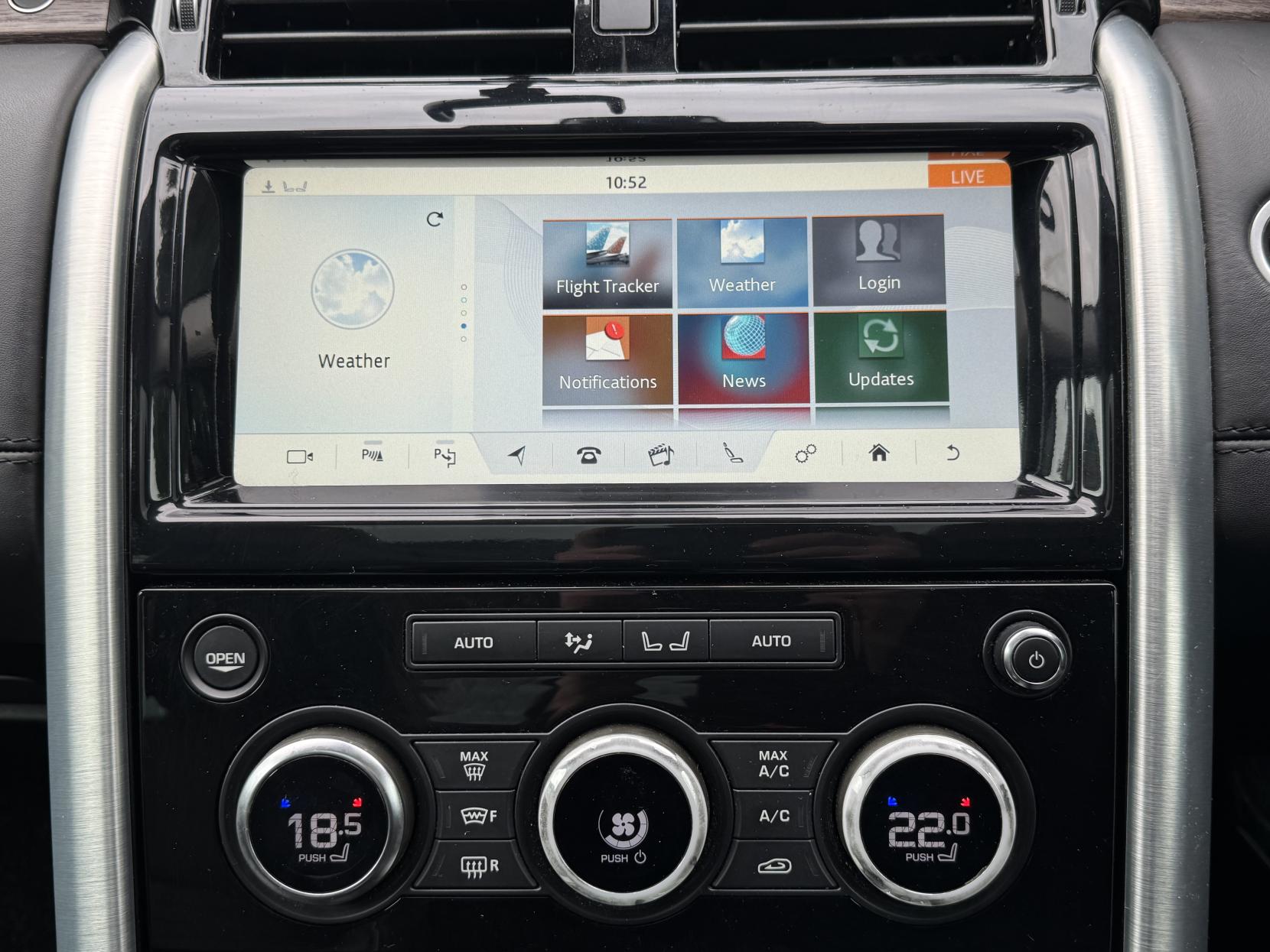 Land Rover Discovery 3.0 SD V6 HSE Luxury SUV 5dr Diesel Auto 4WD Euro 6 (s/s) (306 ps)