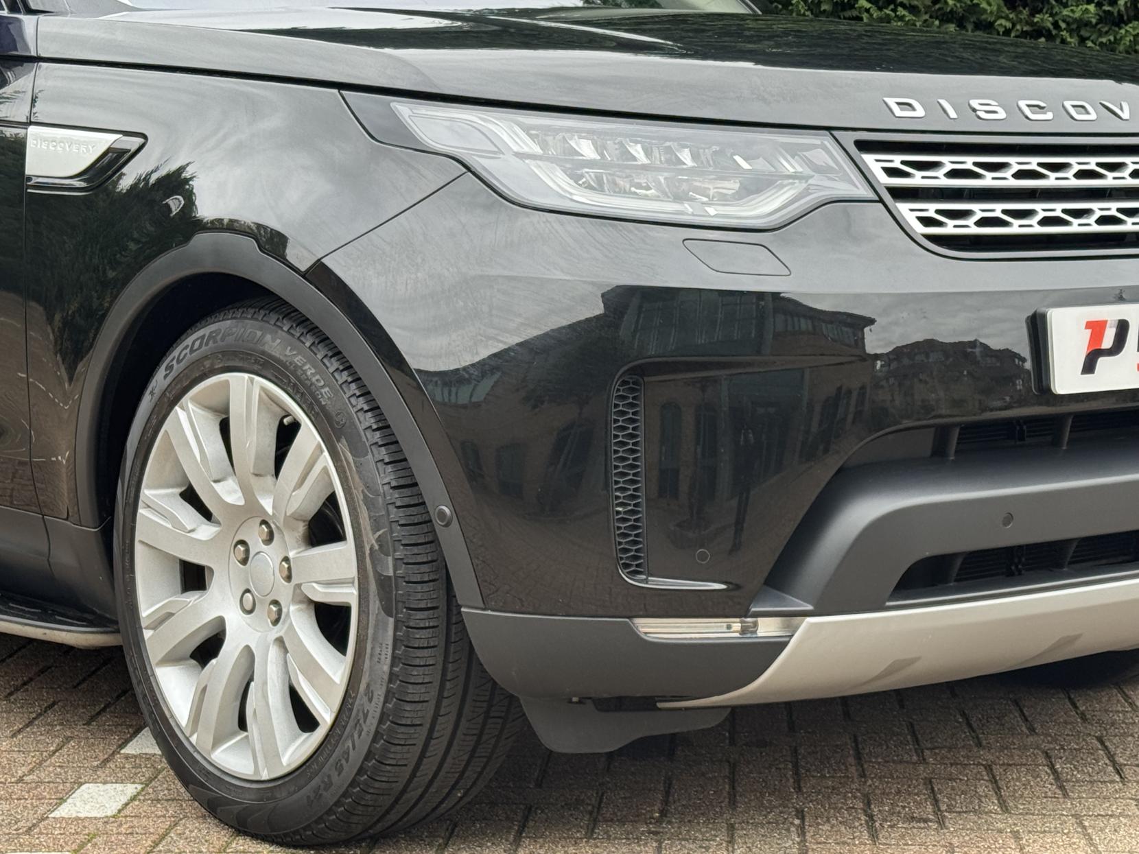 Land Rover Discovery 3.0 SD V6 HSE Luxury SUV 5dr Diesel Auto 4WD Euro 6 (s/s) (306 ps)