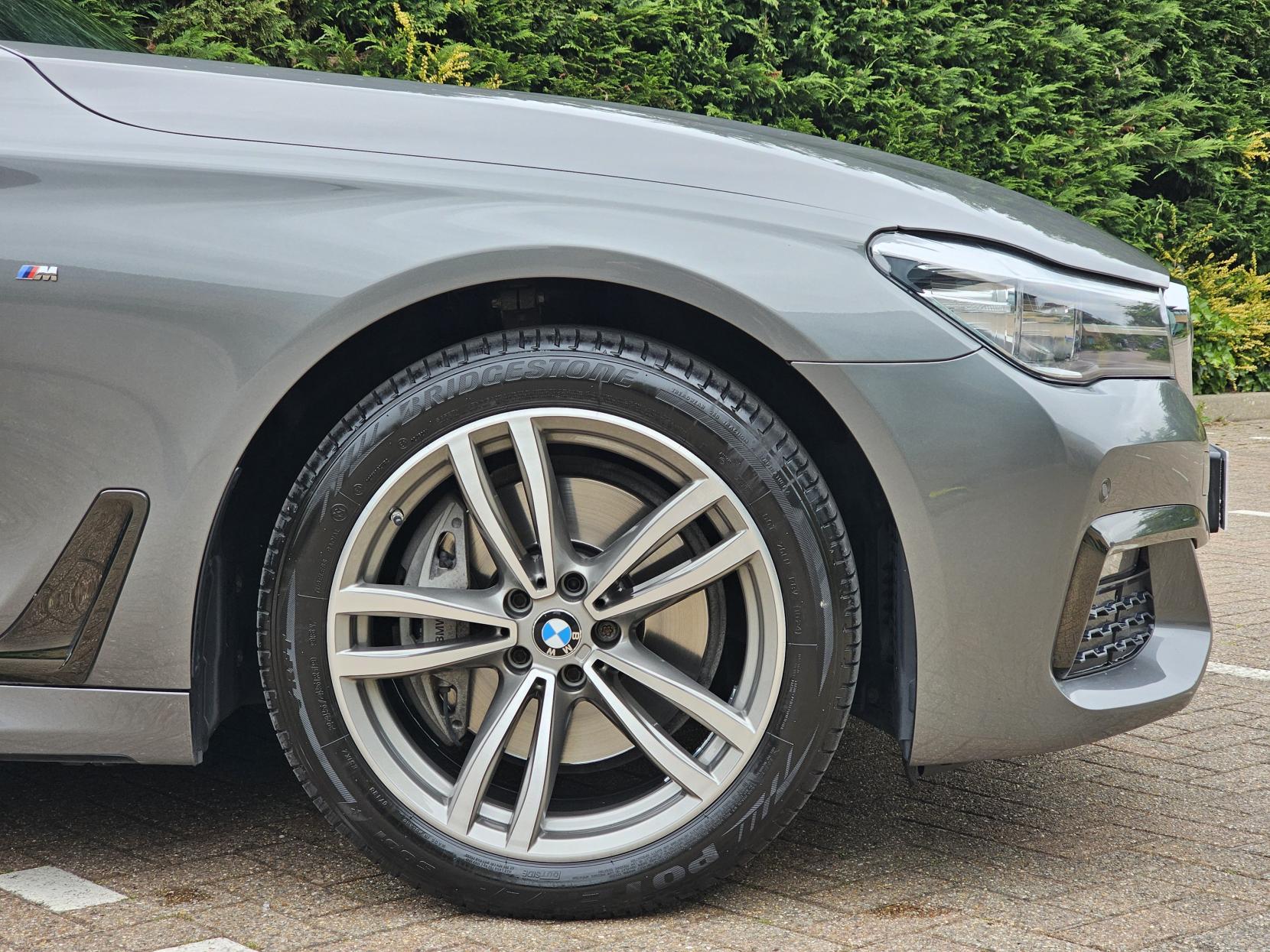 BMW 7 Series 3.0 740d M Sport Saloon 4dr Diesel Auto xDrive Euro 6 (s/s) (320 ps)