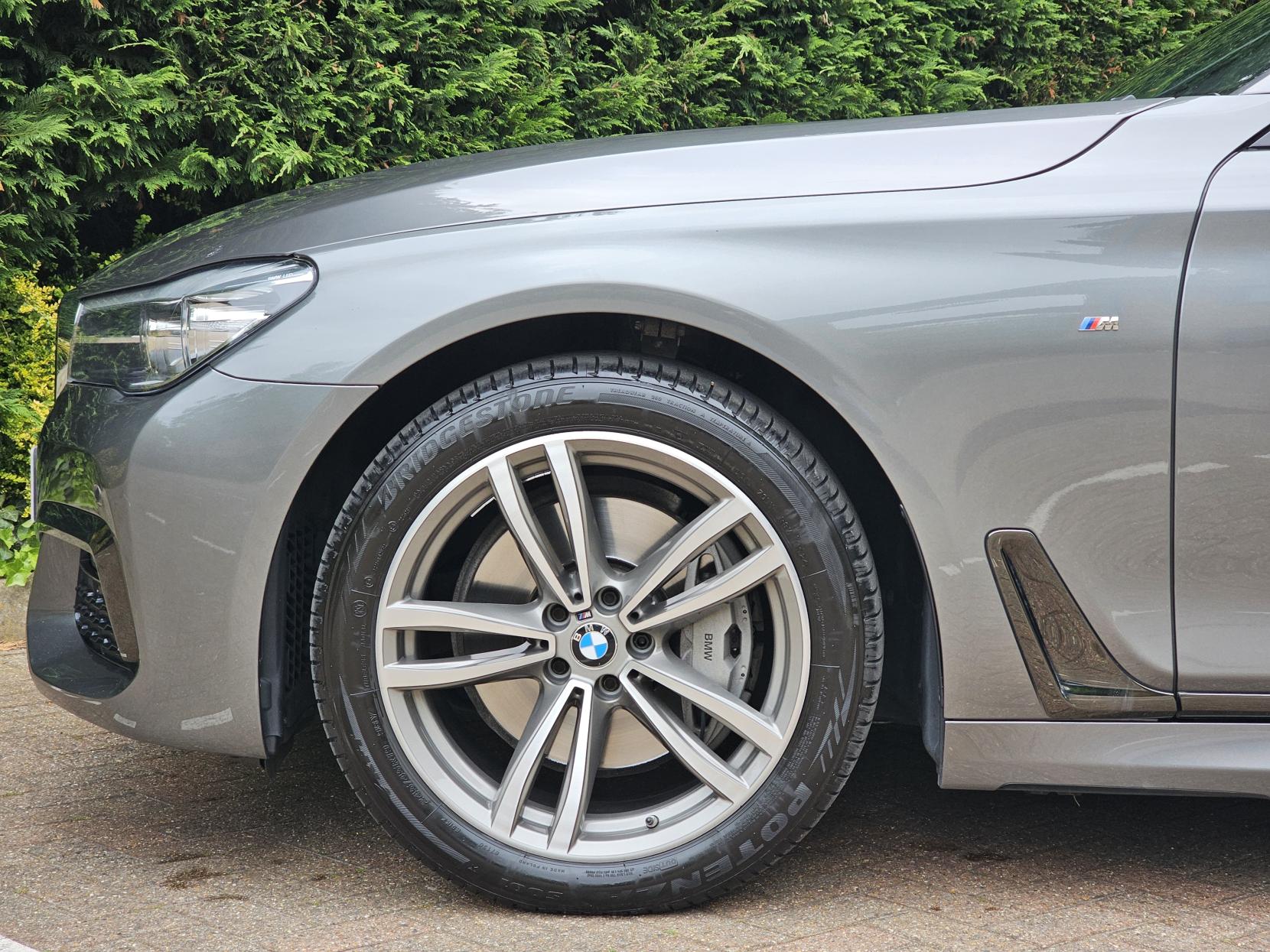 BMW 7 Series 3.0 740d M Sport Saloon 4dr Diesel Auto xDrive Euro 6 (s/s) (320 ps)