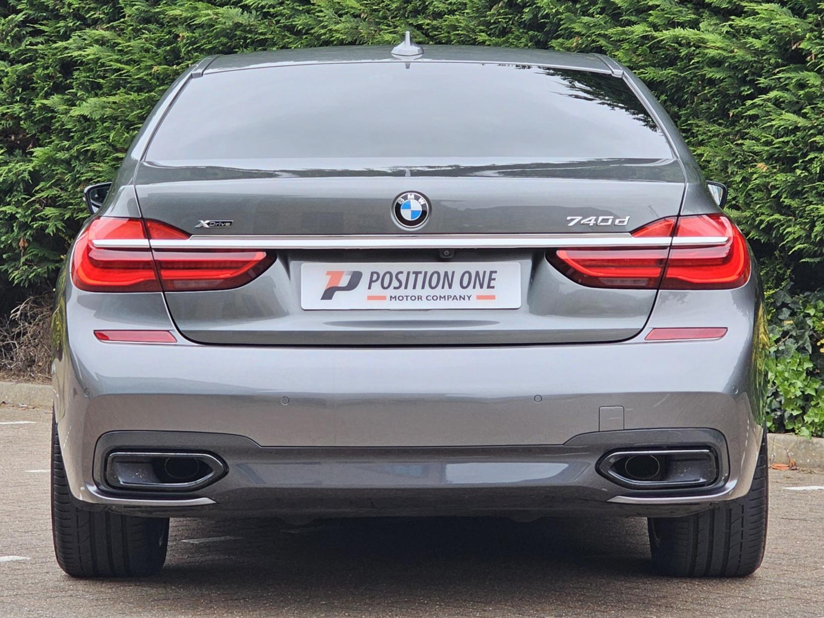 BMW 7 Series 3.0 740d M Sport Saloon 4dr Diesel Auto xDrive Euro 6 (s/s) (320 ps)