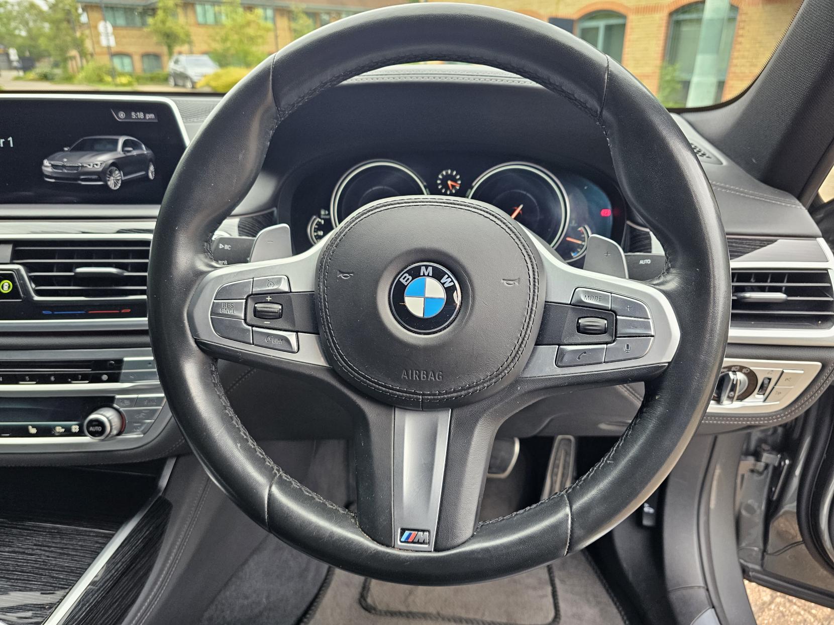 BMW 7 Series 3.0 740d M Sport Saloon 4dr Diesel Auto xDrive Euro 6 (s/s) (320 ps)