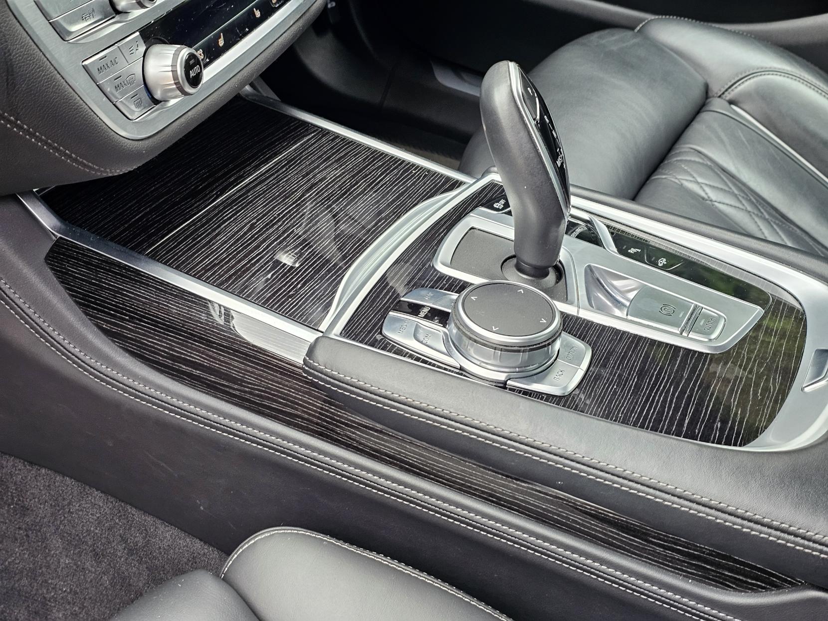 BMW 7 Series 3.0 740d M Sport Saloon 4dr Diesel Auto xDrive Euro 6 (s/s) (320 ps)