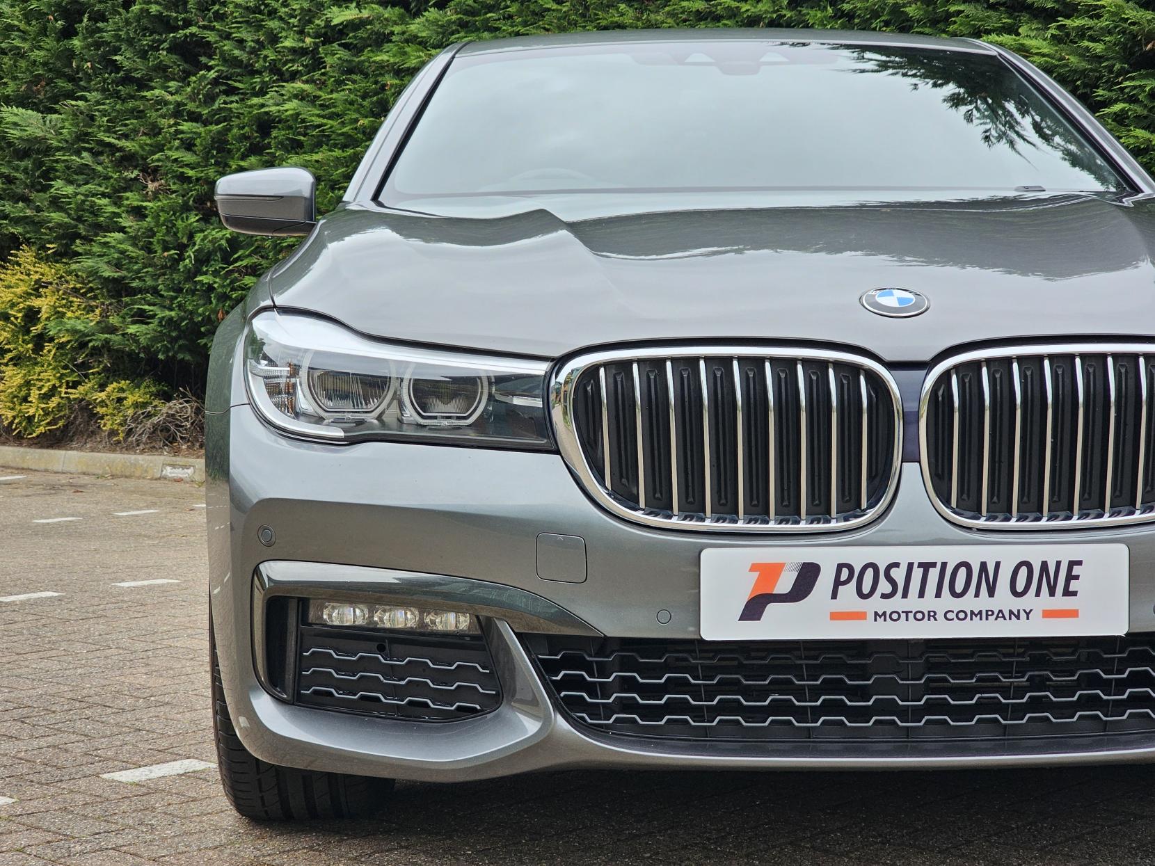 BMW 7 Series 3.0 740d M Sport Saloon 4dr Diesel Auto xDrive Euro 6 (s/s) (320 ps)