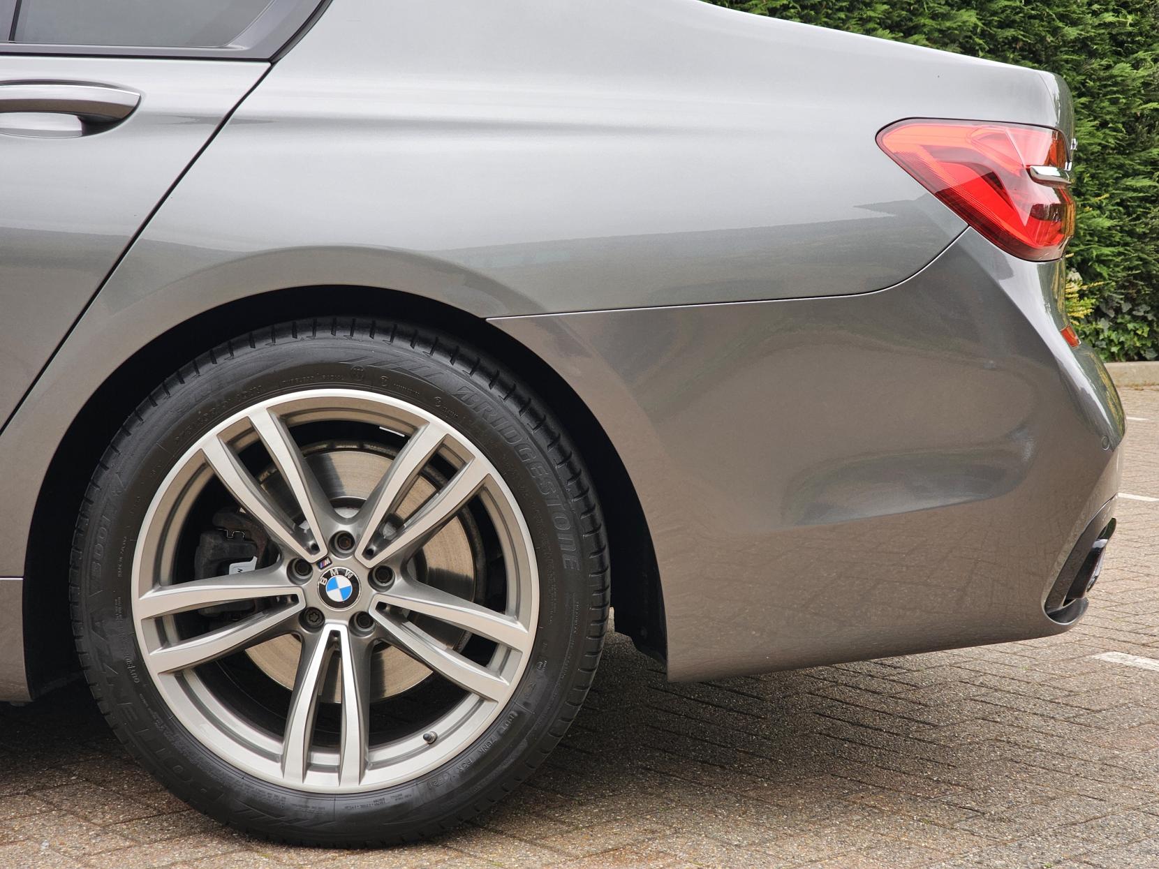 BMW 7 Series 3.0 740d M Sport Saloon 4dr Diesel Auto xDrive Euro 6 (s/s) (320 ps)