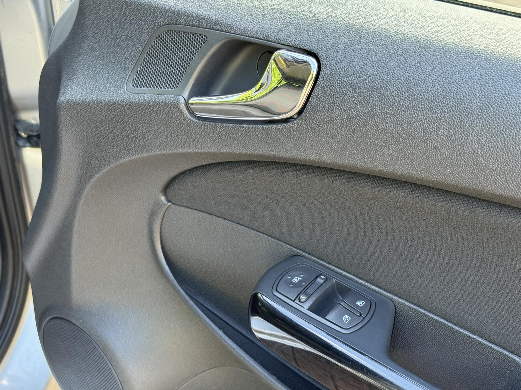 Vauxhall Corsa 1.4 16V SXi Hatchback 5dr Petrol Manual Wide Ratio Euro 5 (A/C) (100 ps)