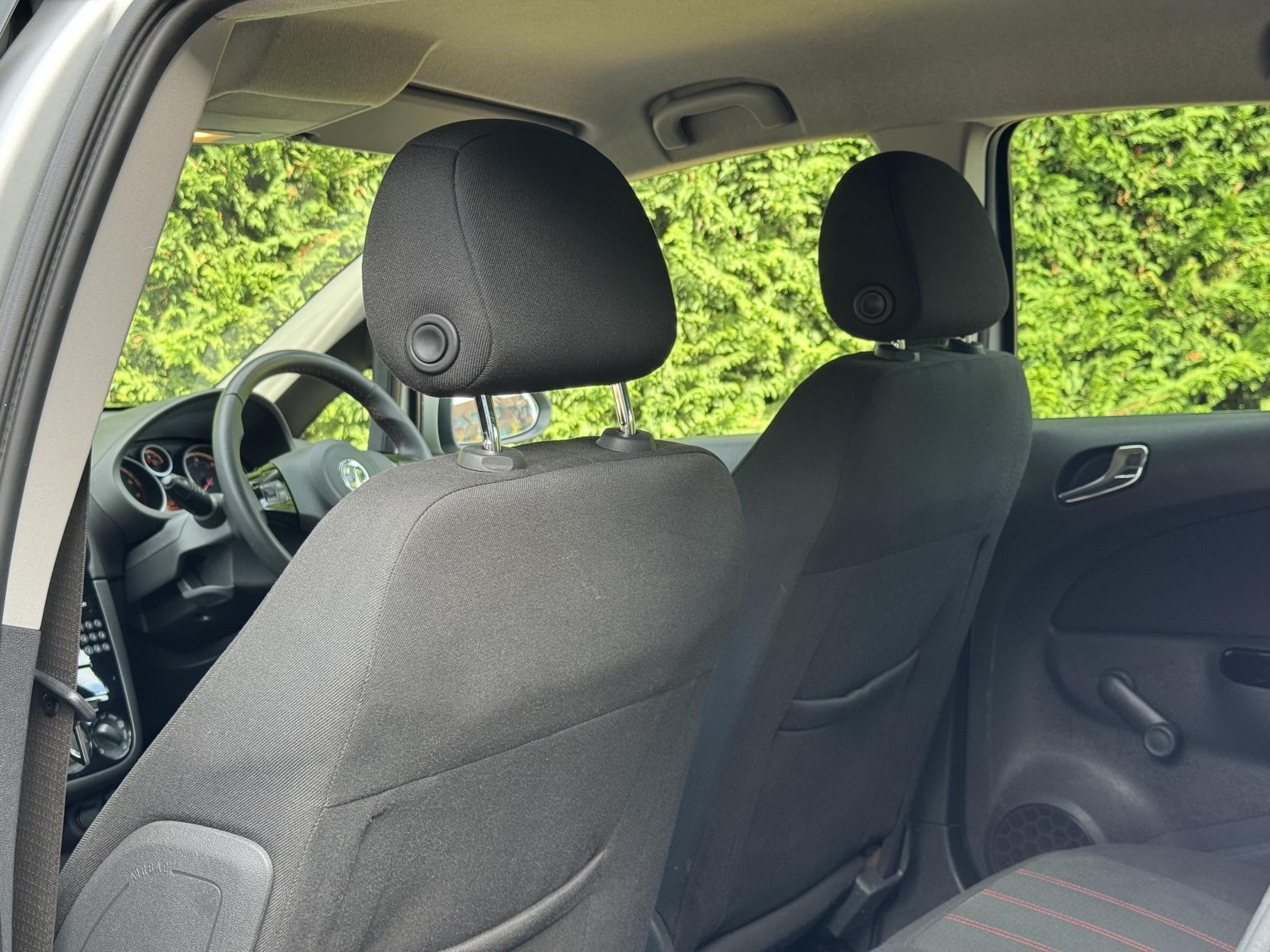 Vauxhall Corsa 1.4 16V SXi Hatchback 5dr Petrol Manual Wide Ratio Euro 5 (A/C) (100 ps)