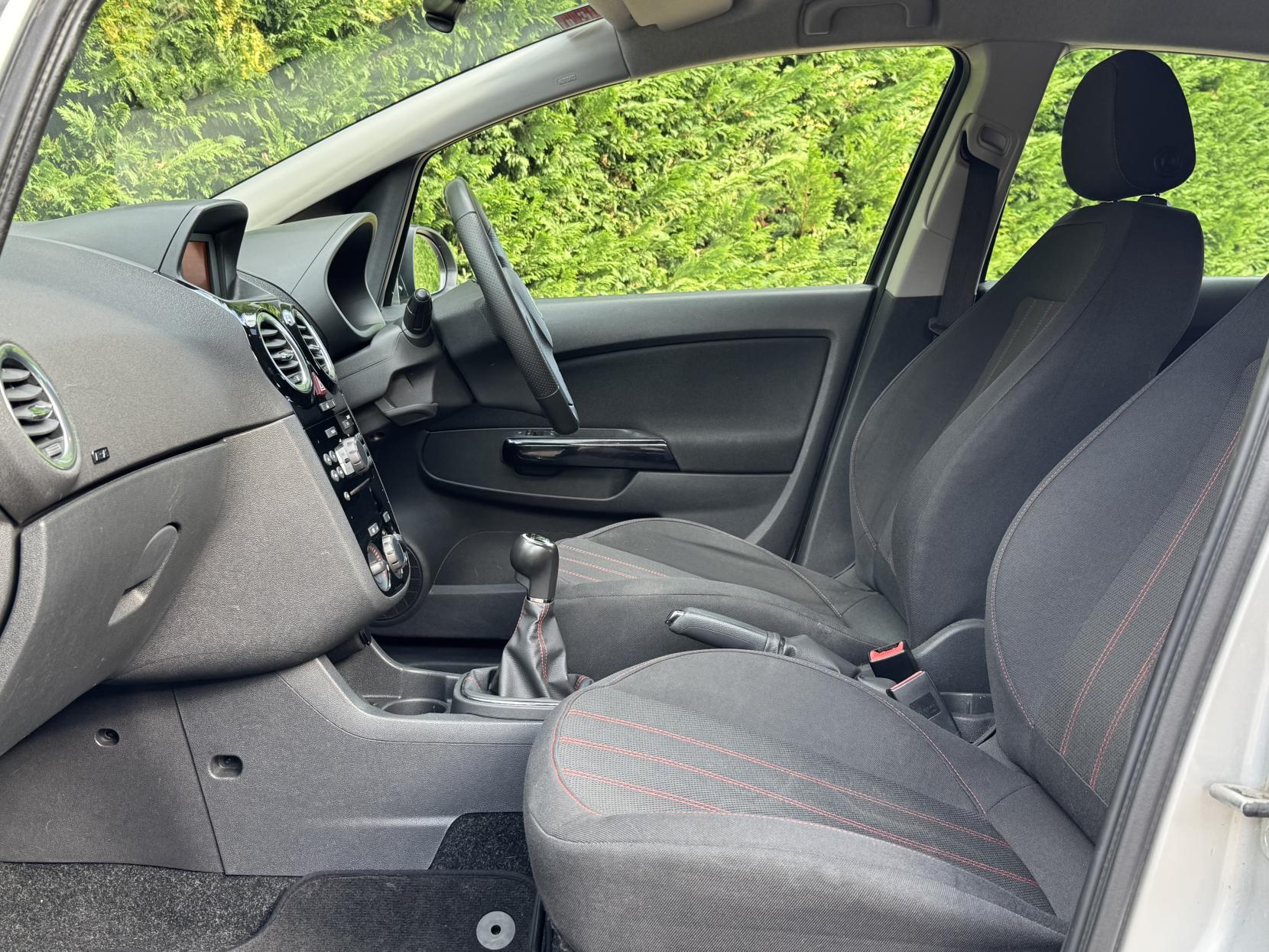 Vauxhall Corsa 1.4 16V SXi Hatchback 5dr Petrol Manual Wide Ratio Euro 5 (A/C) (100 ps)