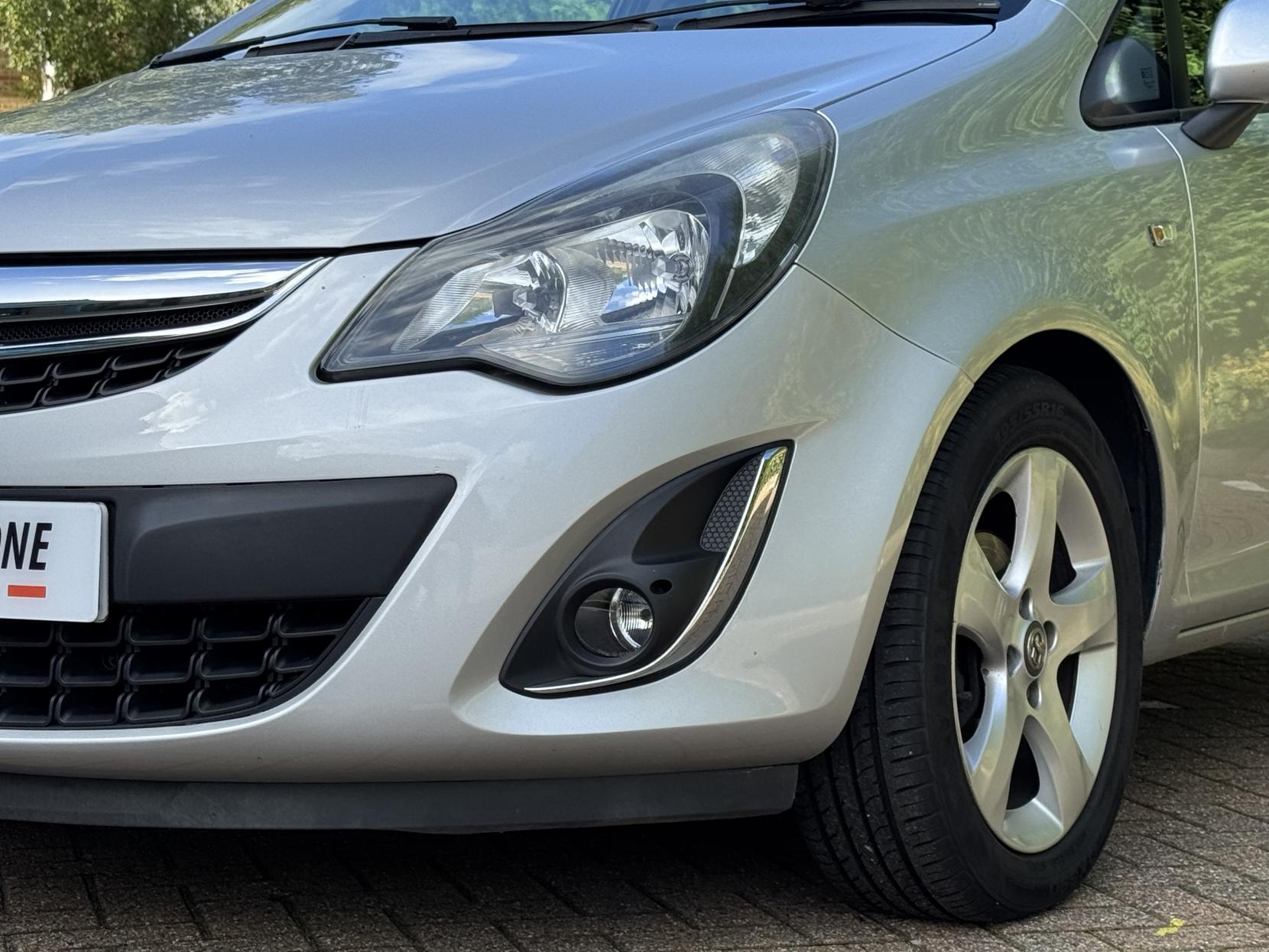 Vauxhall Corsa 1.4 16V SXi Hatchback 5dr Petrol Manual Wide Ratio Euro 5 (A/C) (100 ps)