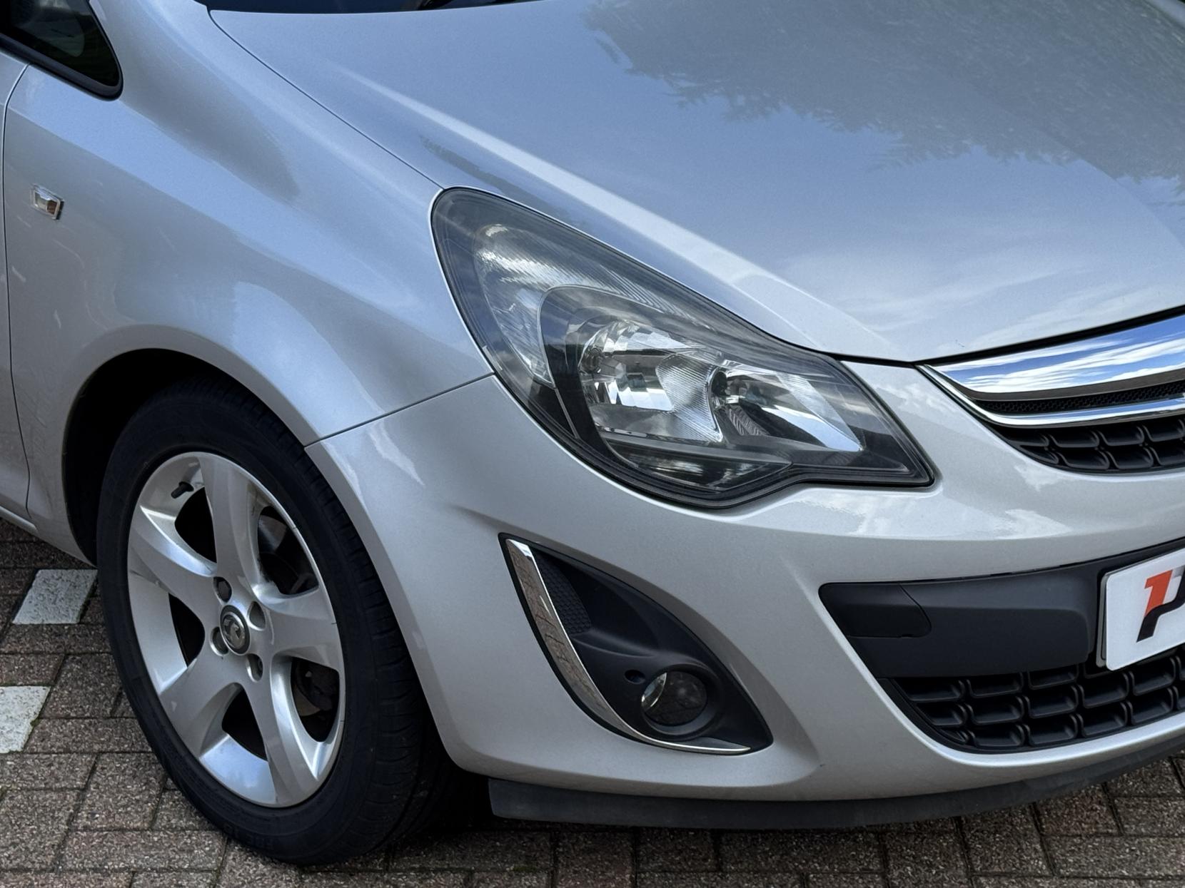 Vauxhall Corsa 1.4 16V SXi Hatchback 5dr Petrol Manual Wide Ratio Euro 5 (A/C) (100 ps)