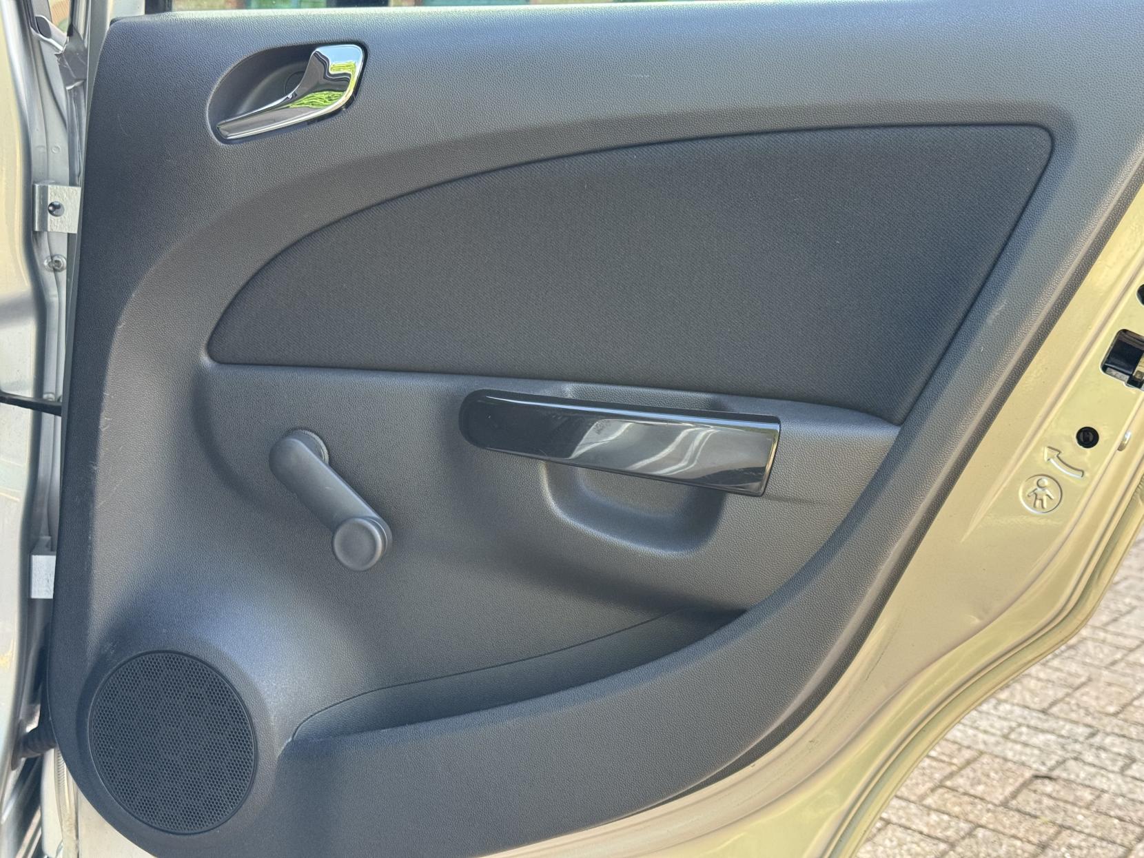 Vauxhall Corsa 1.4 16V SXi Hatchback 5dr Petrol Manual Wide Ratio Euro 5 (A/C) (100 ps)