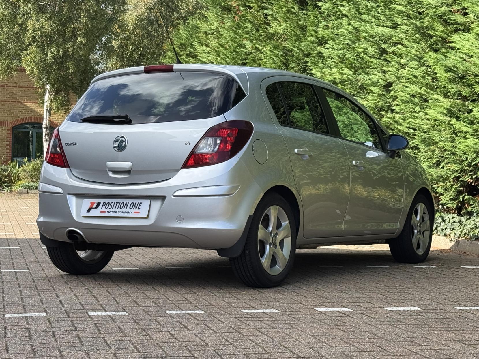 Vauxhall Corsa 1.4 16V SXi Hatchback 5dr Petrol Manual Wide Ratio Euro 5 (A/C) (100 ps)