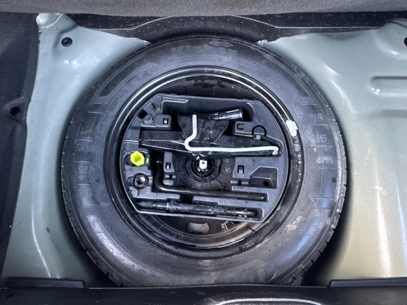 Peugeot 208 1.2 PureTech Tech Edition Hatchback 5dr Petrol Manual Euro 6 (s/s) (82 ps)