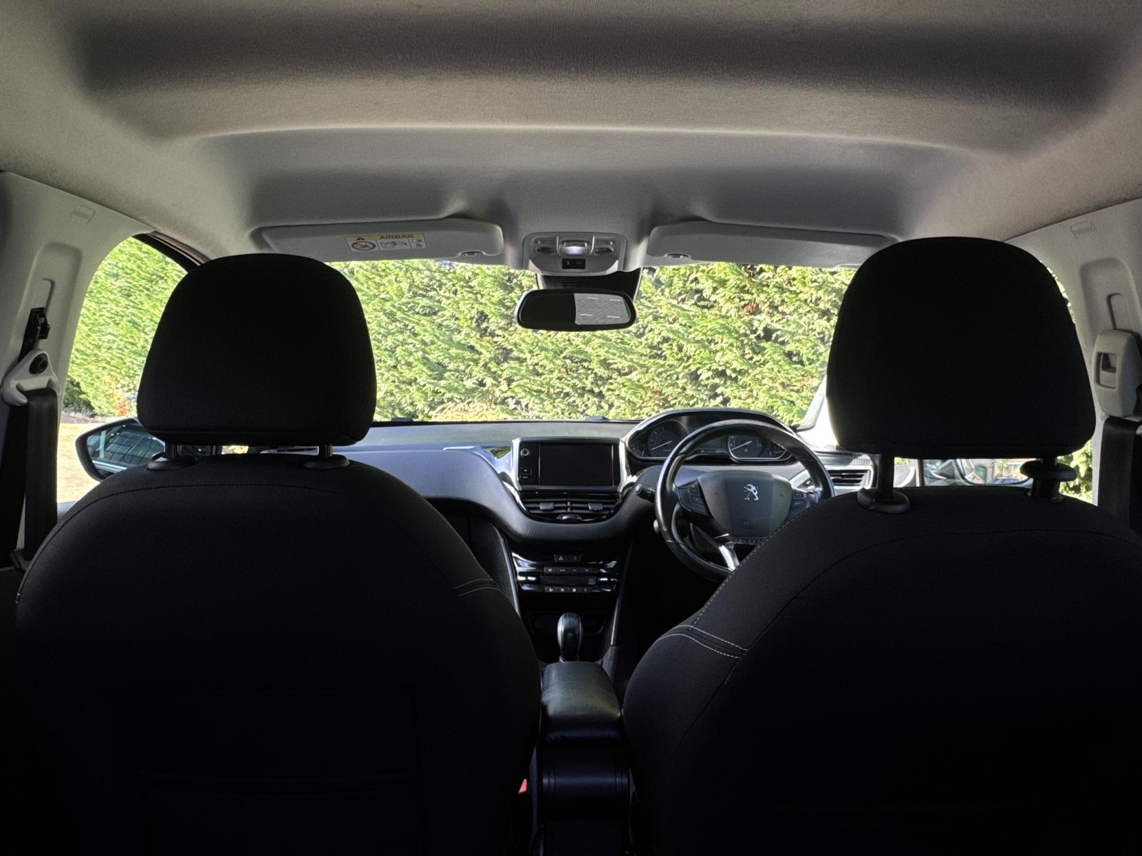 Peugeot 208 1.2 PureTech Tech Edition Hatchback 5dr Petrol Manual Euro 6 (s/s) (82 ps)