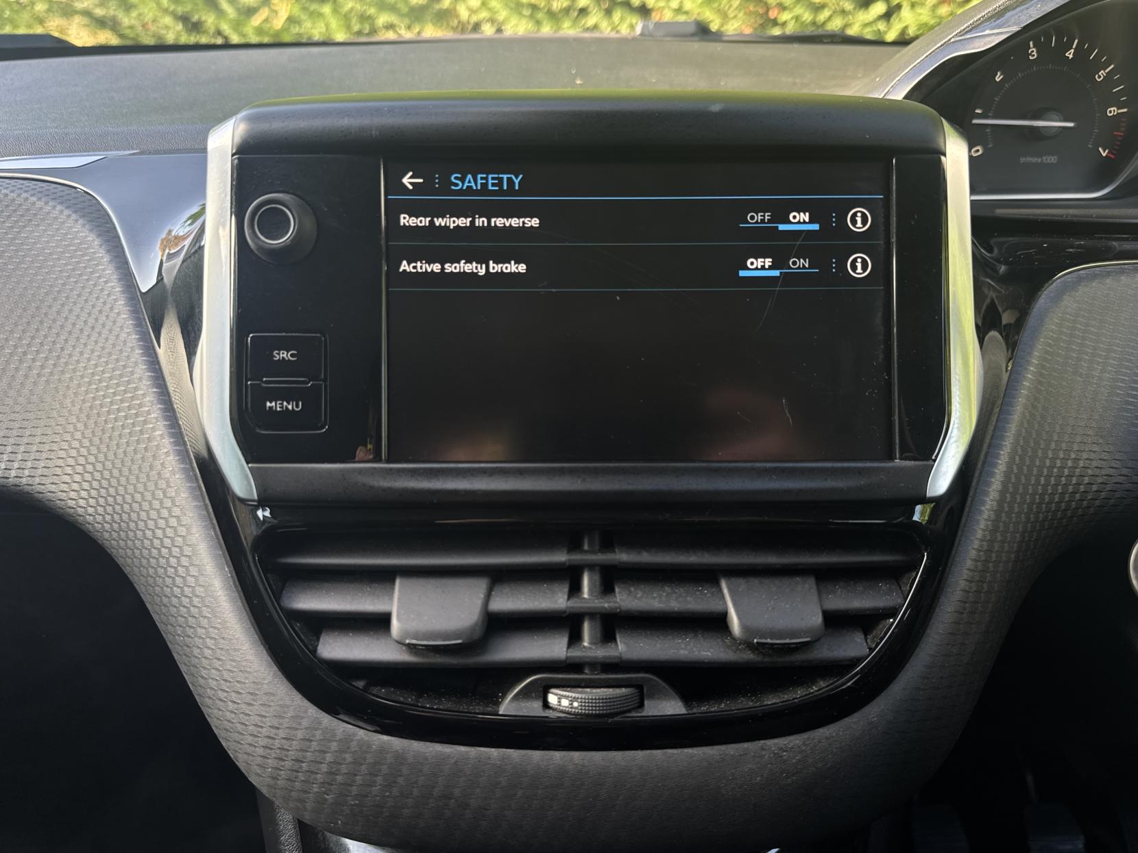 Peugeot 208 1.2 PureTech Tech Edition Hatchback 5dr Petrol Manual Euro 6 (s/s) (82 ps)