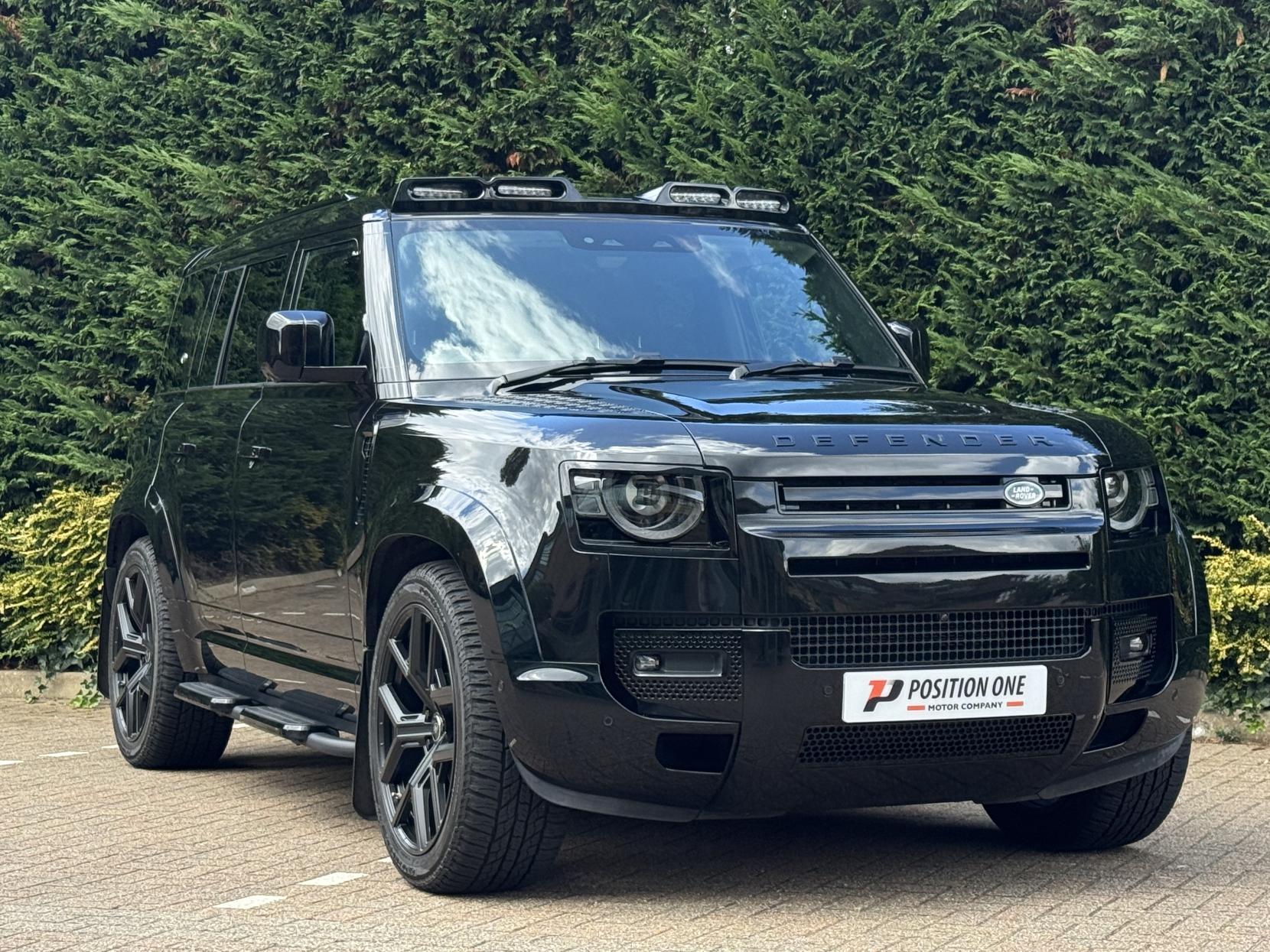 Land Rover Defender 110 3.0 D250 MHEV XS Edition SUV 5dr Diesel Auto 4WD Euro 6 (s/s) (250 ps)