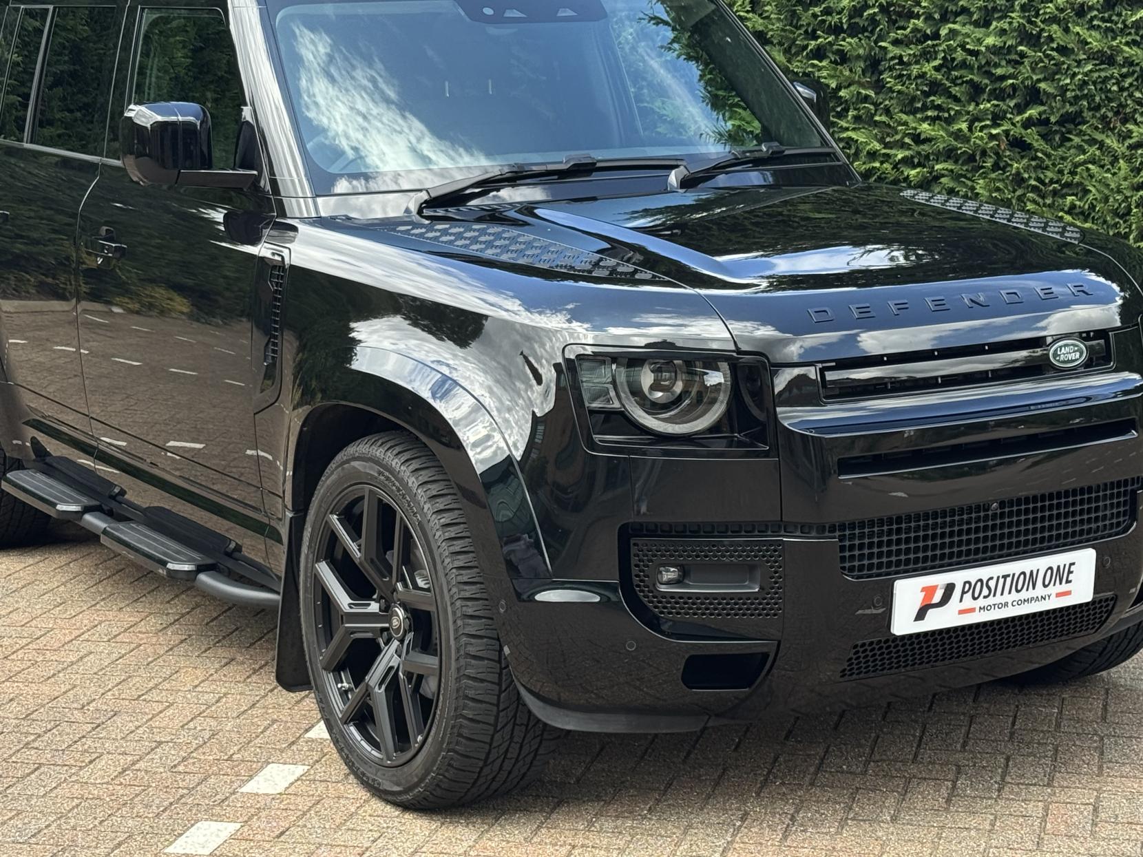 Land Rover Defender 110 3.0 D250 MHEV XS Edition SUV 5dr Diesel Auto 4WD Euro 6 (s/s) (250 ps)