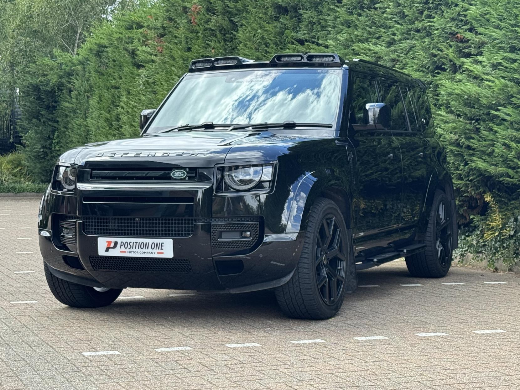 Land Rover Defender 110 3.0 D250 MHEV XS Edition SUV 5dr Diesel Auto 4WD Euro 6 (s/s) (250 ps)